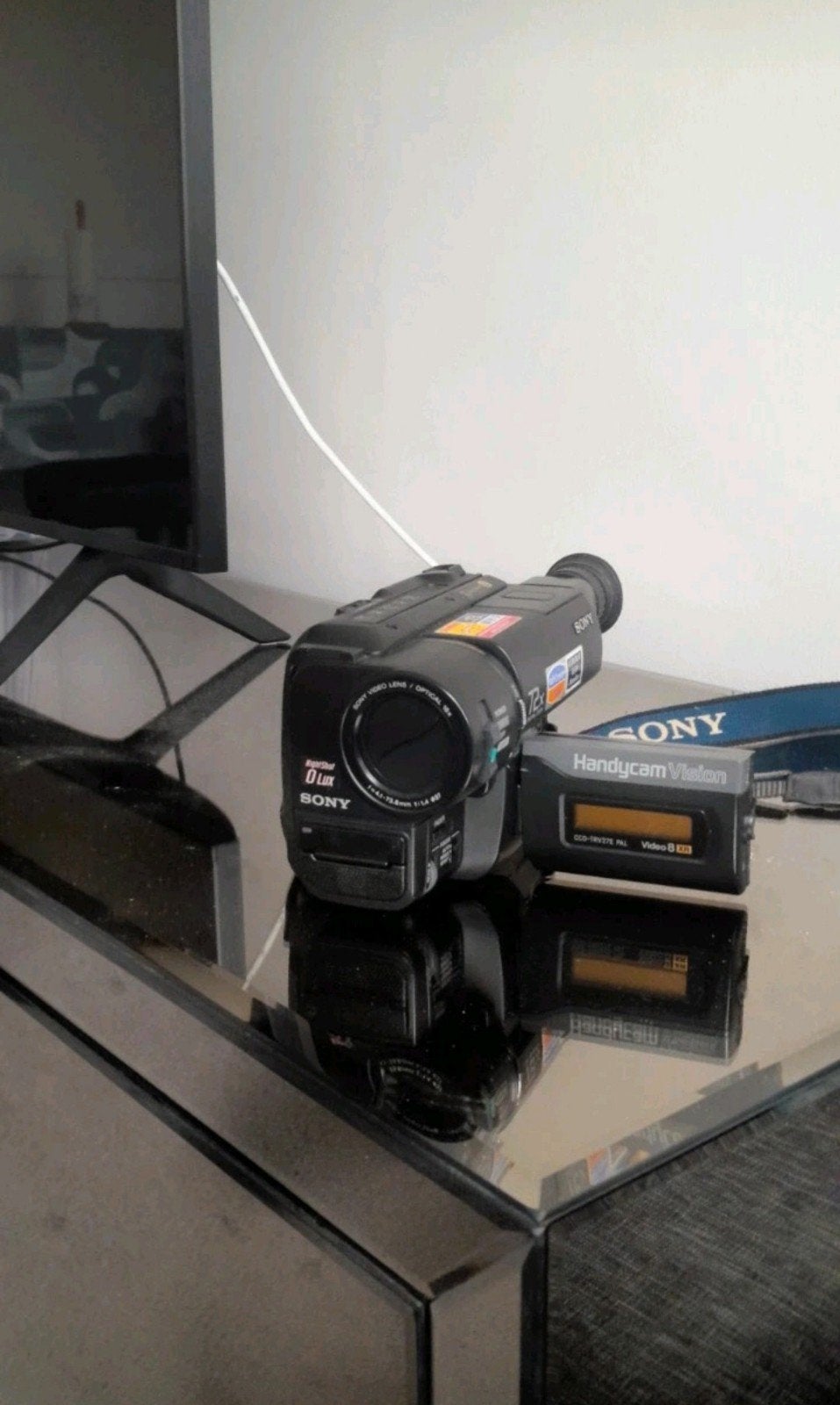 Sony Handycam met 72x Extended Zoom - Vintage Look, Audio, Tv en Foto, Videocamera's Analoog, Ophalen of Verzenden