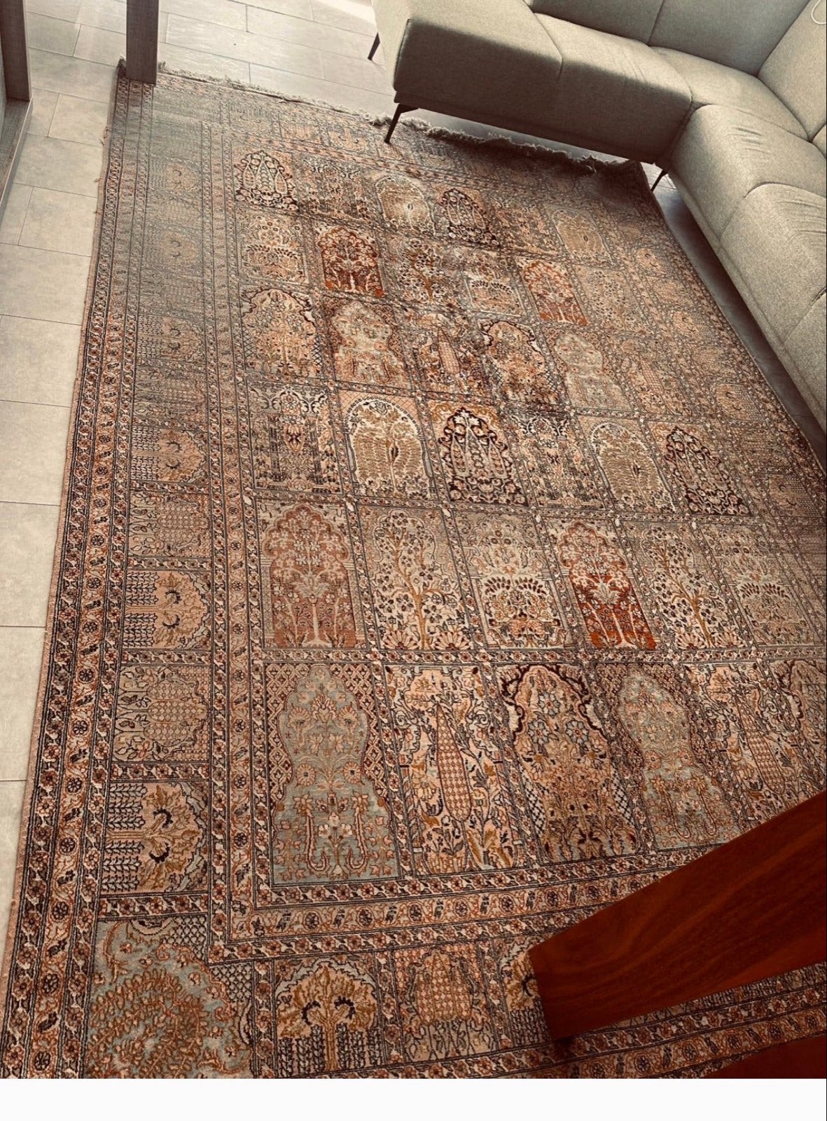 Prachtig Handgemaakt Antiek Zijden Tapijt - 315x210 cm, Gebruikt, Beige, Ophalen of Verzenden, 200 cm of meer