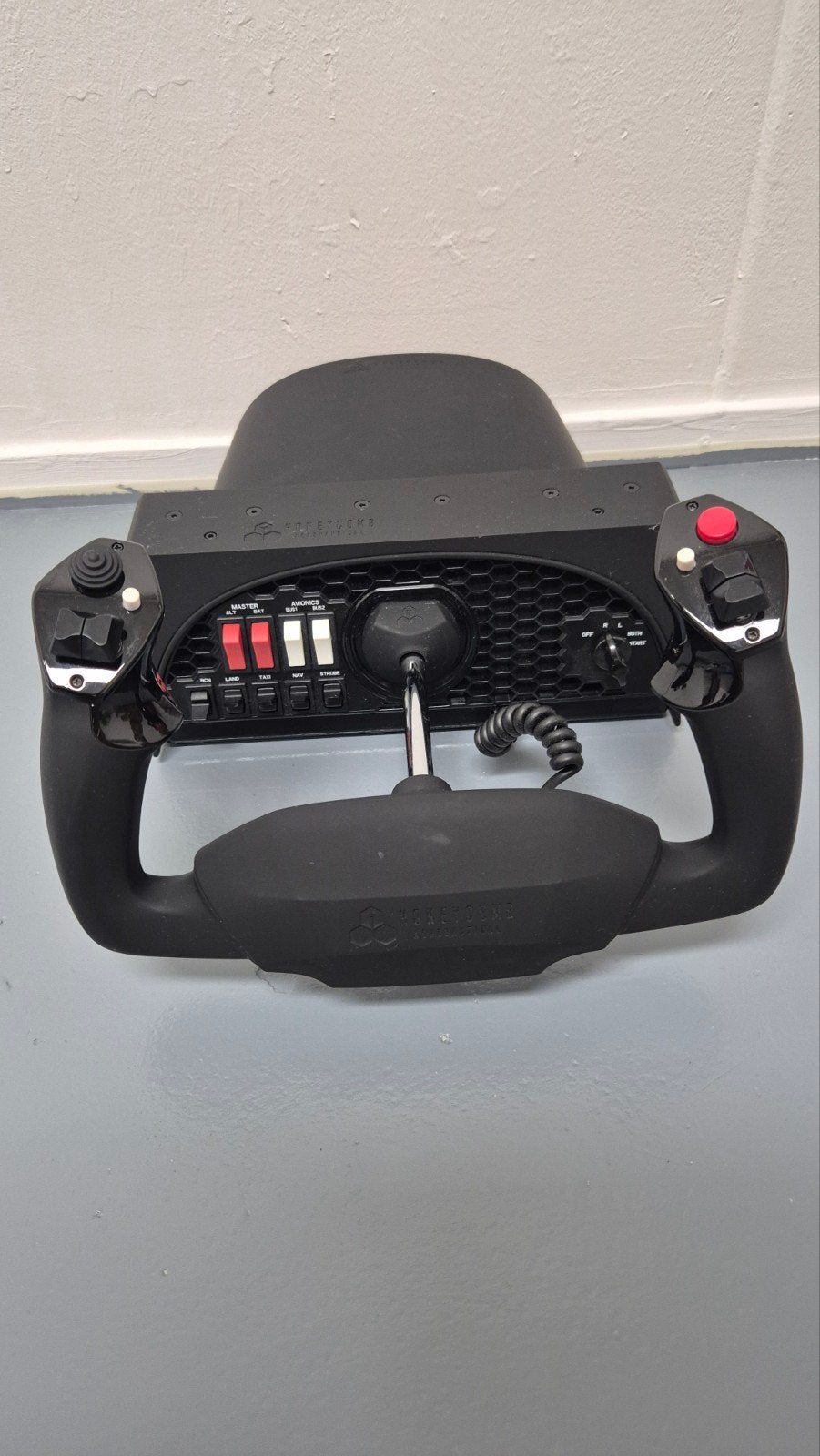 Honeycomb Alpha Flight Controls Yoke & Switch Panel, Ophalen, Overige merken, Zo goed als nieuw