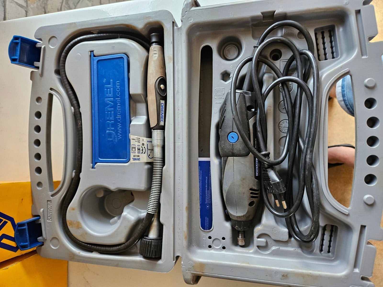 Dremel 300 Series Multitool met accessoires, Ophalen of Verzenden, Gebruikt