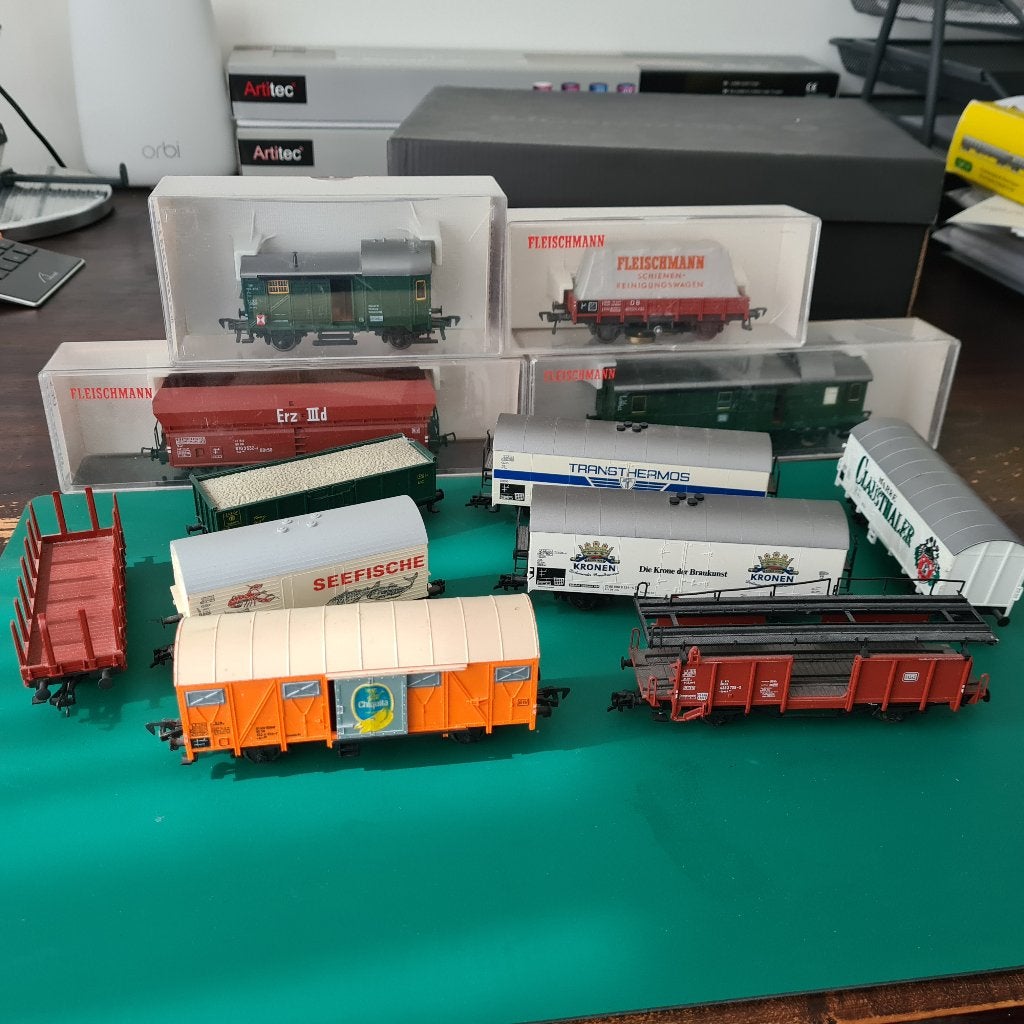 12 DB H0 Fleischmann wagons (4 OVP), Gebruikt, Gelijkstroom, Fleischmann, Wagon