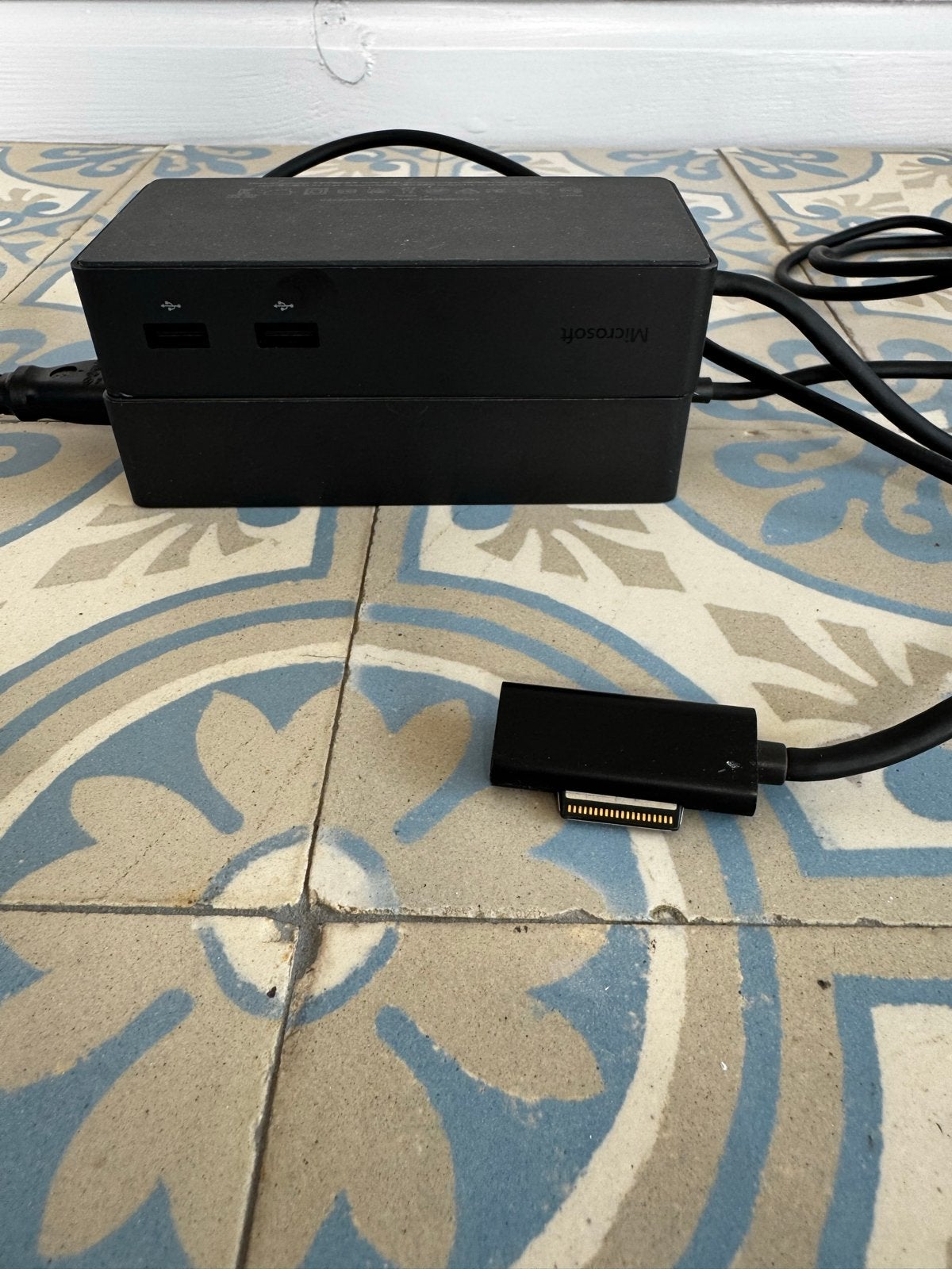 Microsoft Surface Dock 1661 - Zo goed als nieuw, Ophalen, Zo goed als nieuw