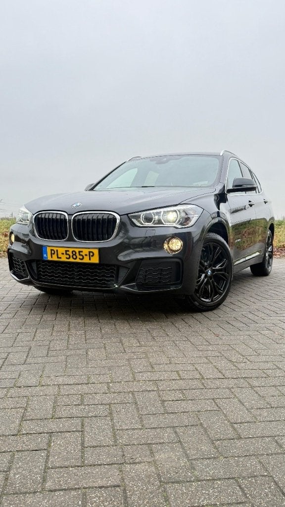 BMW X1 20D Sdrive 2017 Zwart, Auto's, 1525 kg, 1995 cc, 2000 kg, Zwart