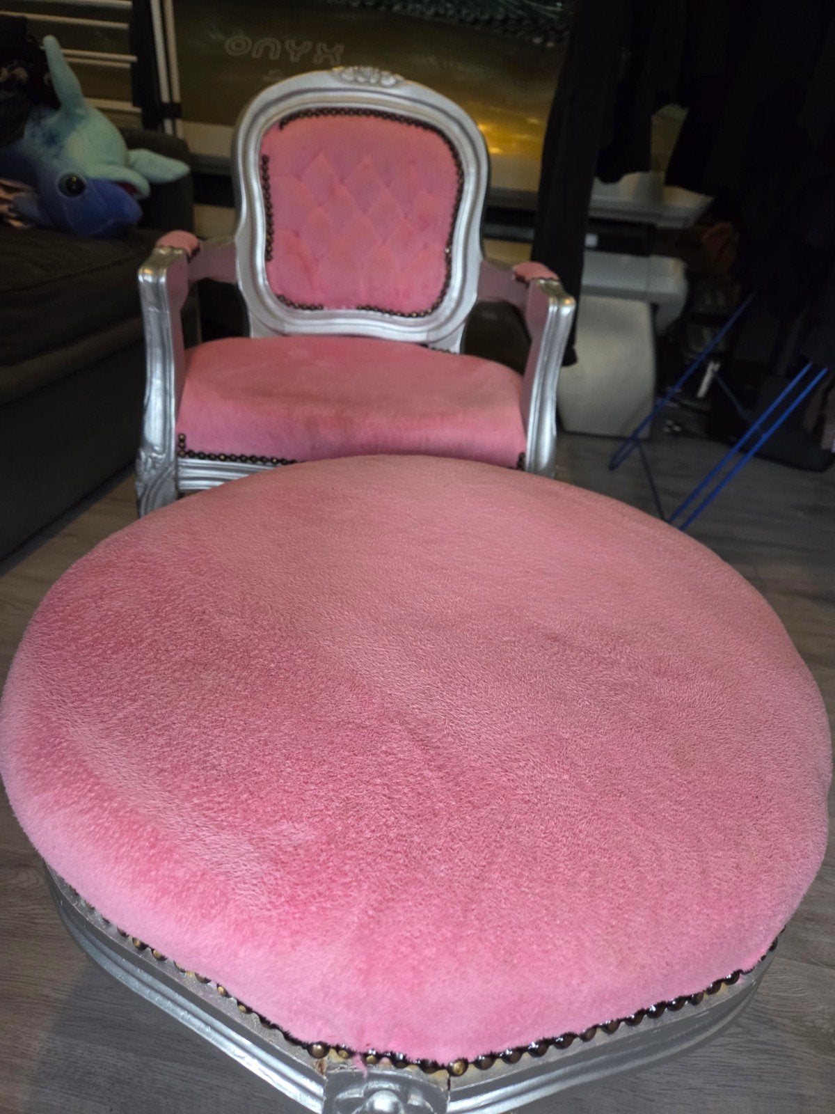 Roze Barok Fauteuil met Voetenbankje - Gebruikt, Huis en Inrichting, Stoelen, Ophalen, Gebruikt, Overige kleuren, Stof
