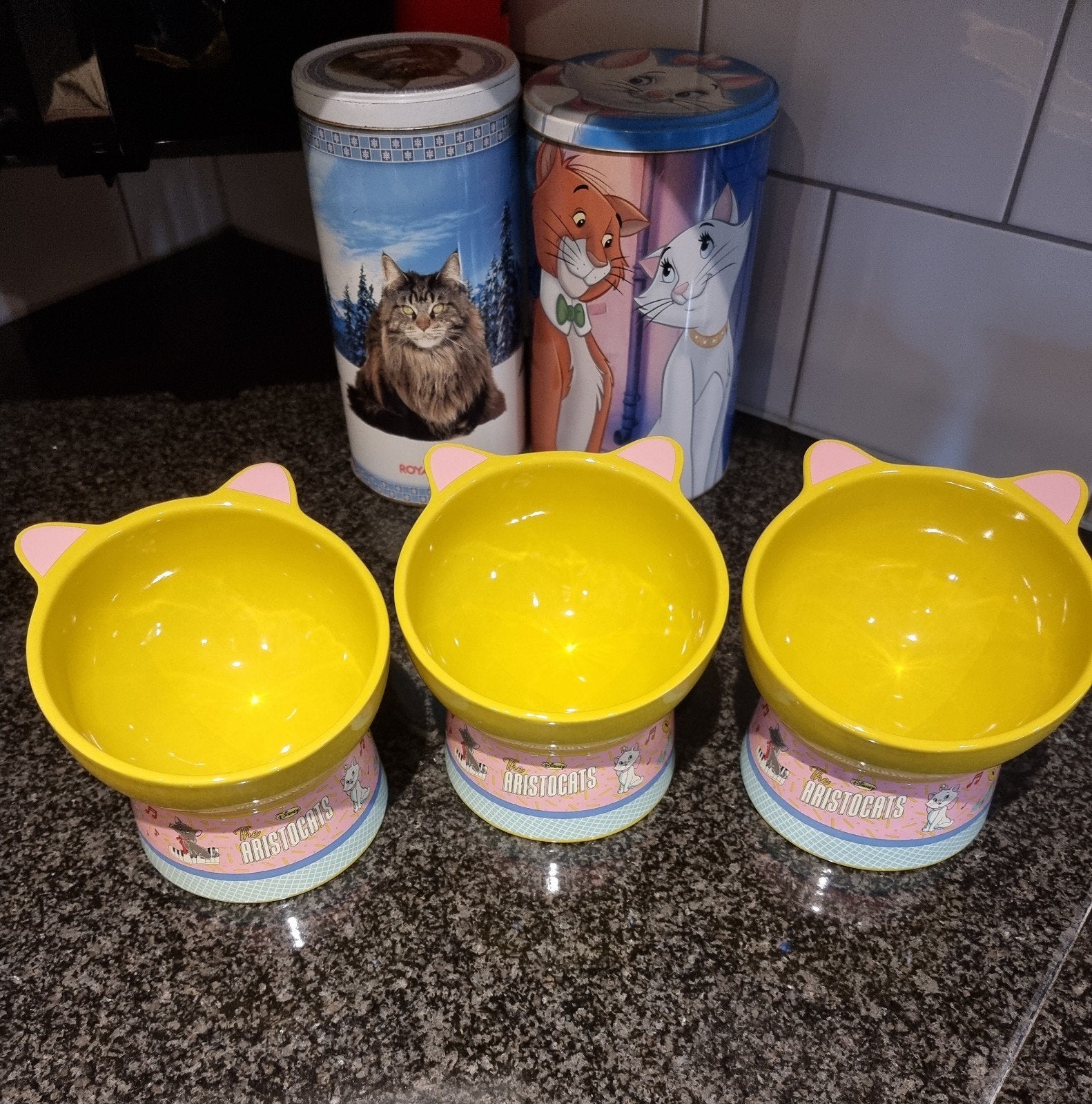 Disney katten voerbakjes aristocats, Verzamelen, Disney, Ophalen of Verzenden, Overige figuren, Nieuw