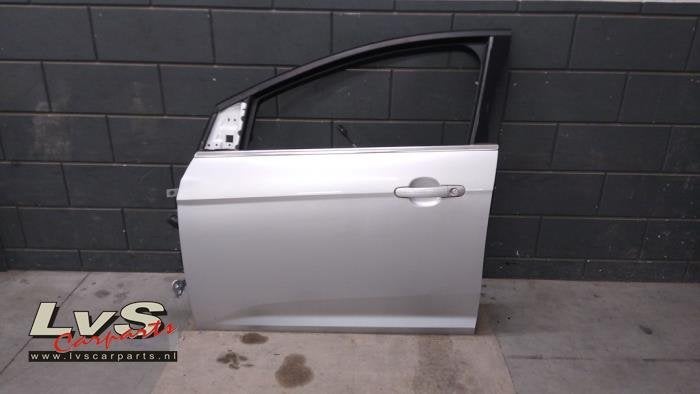 Portier 4Deurs links-voor van een Ford Focus, Gebruikt, -, Deur, -