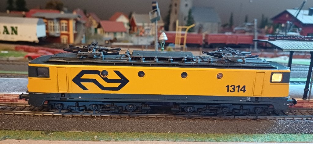 Marklin AC digitaal E-loc NS 1314, geel/grijs, NS logo, Wisselstroom, Locomotief, Ophalen of Verzenden, NS