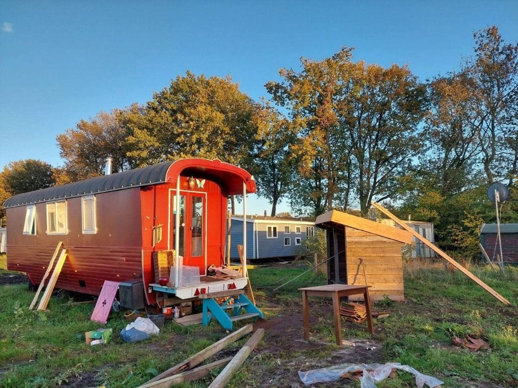 te huur pipowagen / vakantie / vanaf 8 okt 2026, Twee personen, Bus, Metro of Tram, Nederland, Overige typen