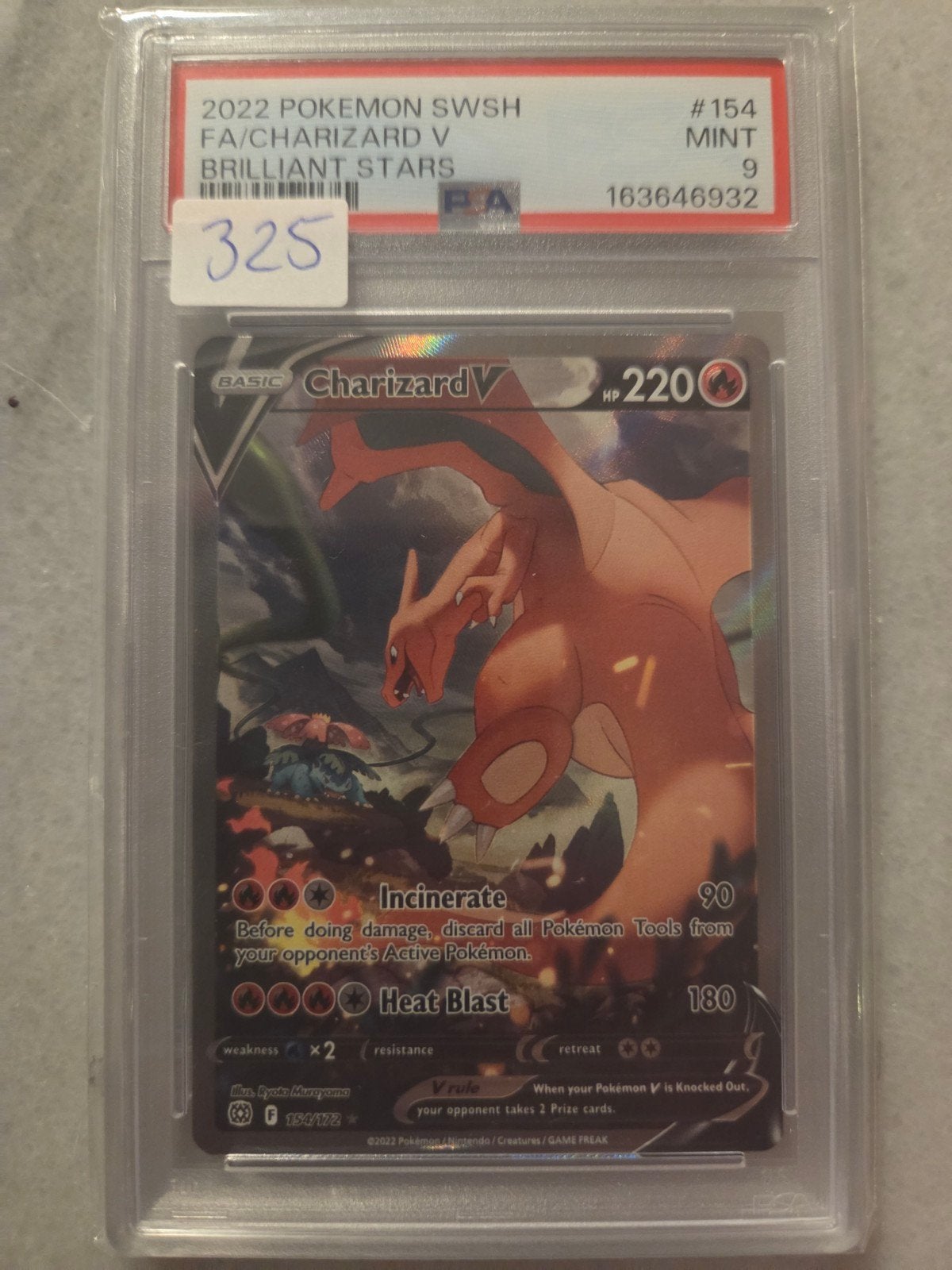 charizard v #154 psa 9, Ophalen of Verzenden, Zo goed als nieuw