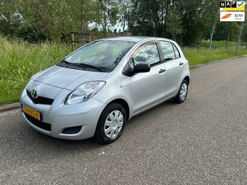 Toyota Yaris 1.0 VVTi Acces, Auto's, Toyota, Bedrijf, Te koop, Yaris, ABS, Airbags, Airconditioning, Boordcomputer, Centrale vergrendeling