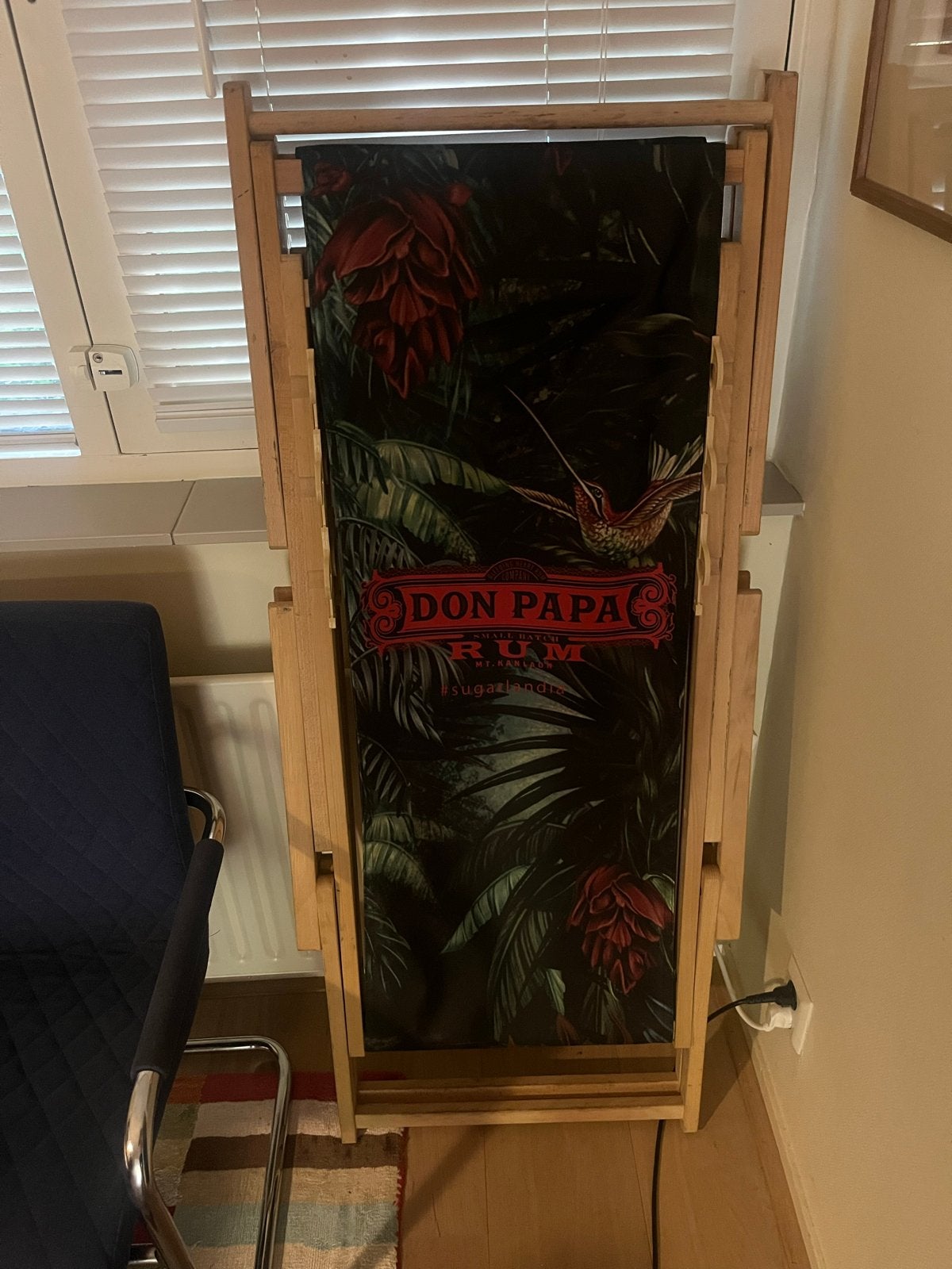 2x Don Papa Rum strandstoel / ligstoel, Ophalen, Gebruikt, Meerkleurig, Hout
