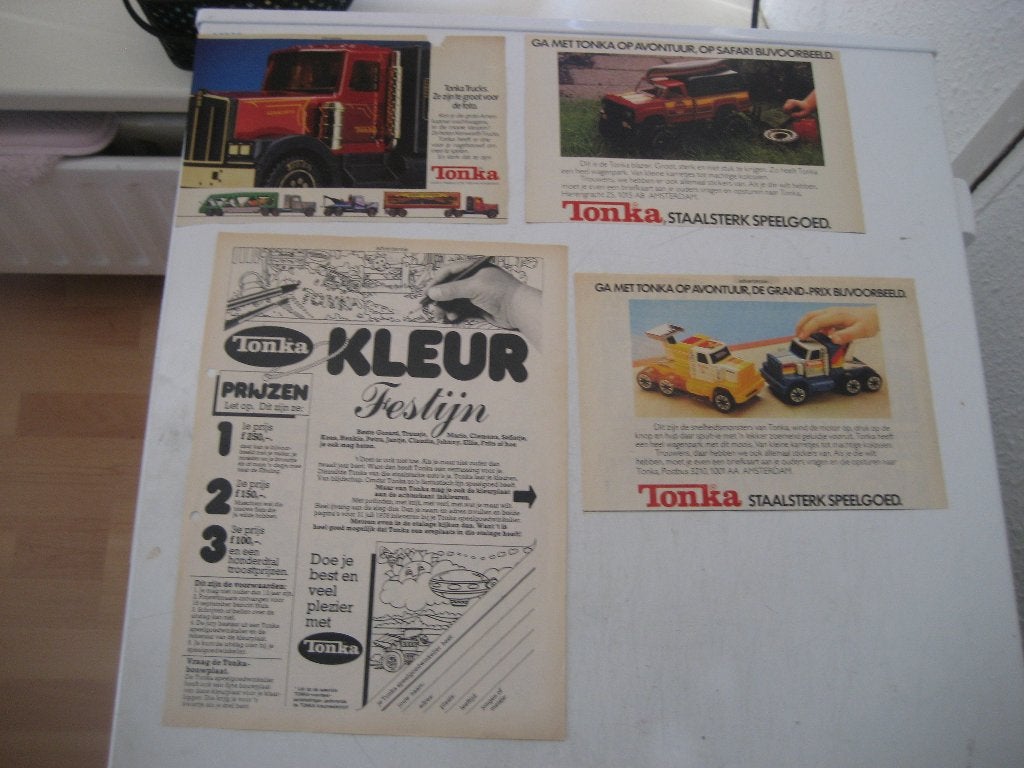 partij corgi matchbox tonka dinky reclame knipsels, Ophalen of Verzenden, 1980 tot heden, Nederland, Knipsel(s)