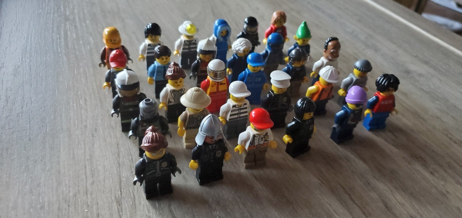 30 lego minifiguren, Ophalen of Verzenden, Nieuw