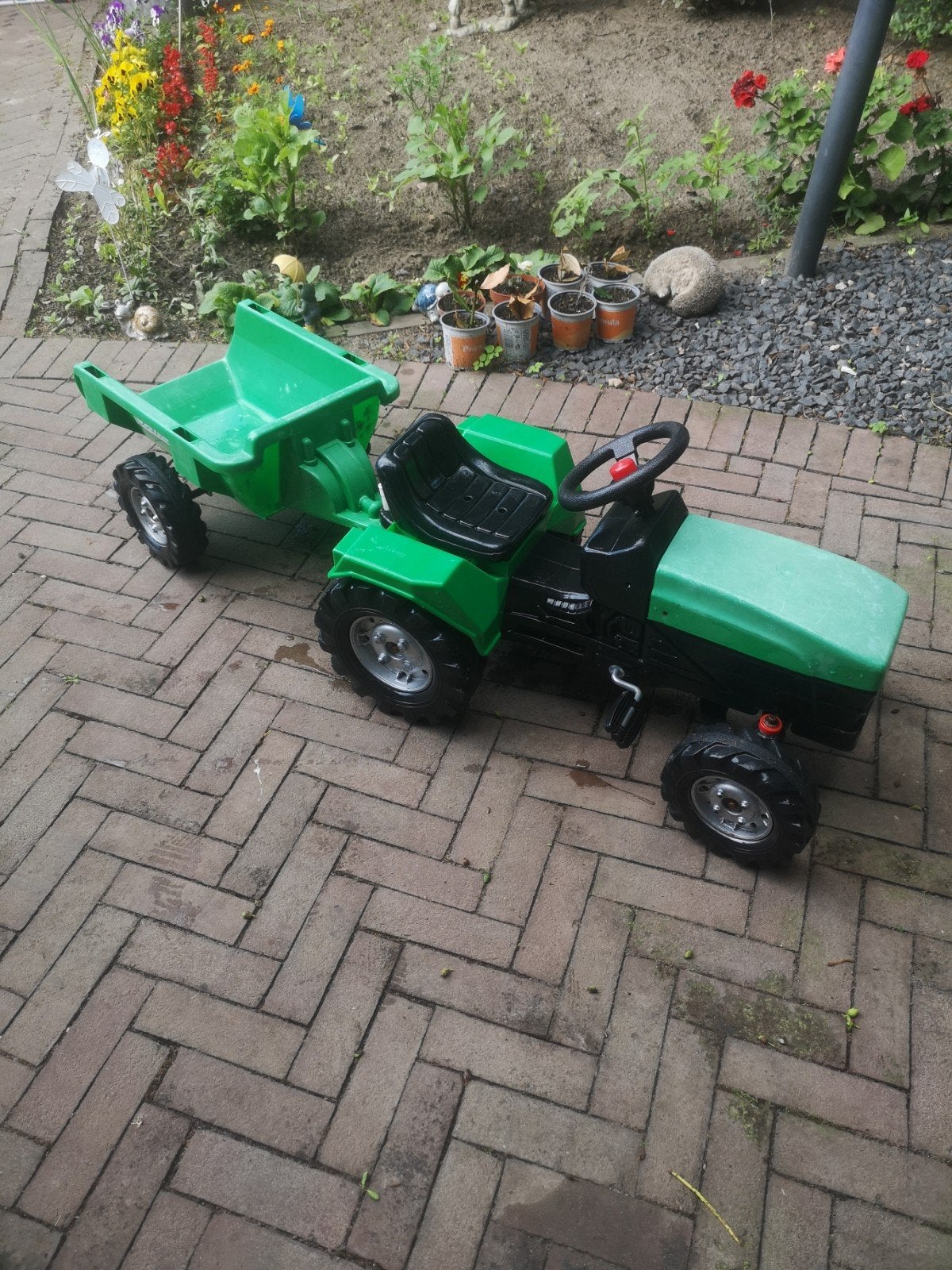 Groene traptractor met aanhanger, Kinderen en Baby's, Speelgoed | Buiten | Voertuigen en Loopfietsen, Ophalen of Verzenden, Gebruikt