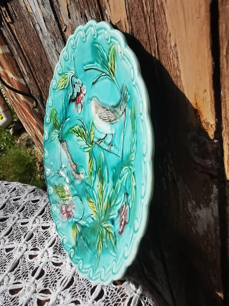 Barbotine bord met vogels izgst +-22cm Miekje, Ophalen of Verzenden