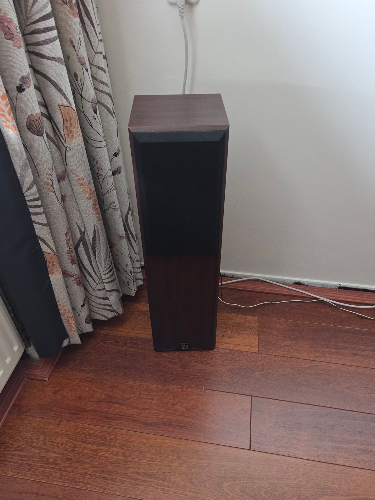 Mordaunt Short VS-300, VS-100 en centerspeaker, Audio, Tv en Foto, Ophalen, Vloerstaande luidspreker, Gebruikt, Geschikt voor surround/home cinema