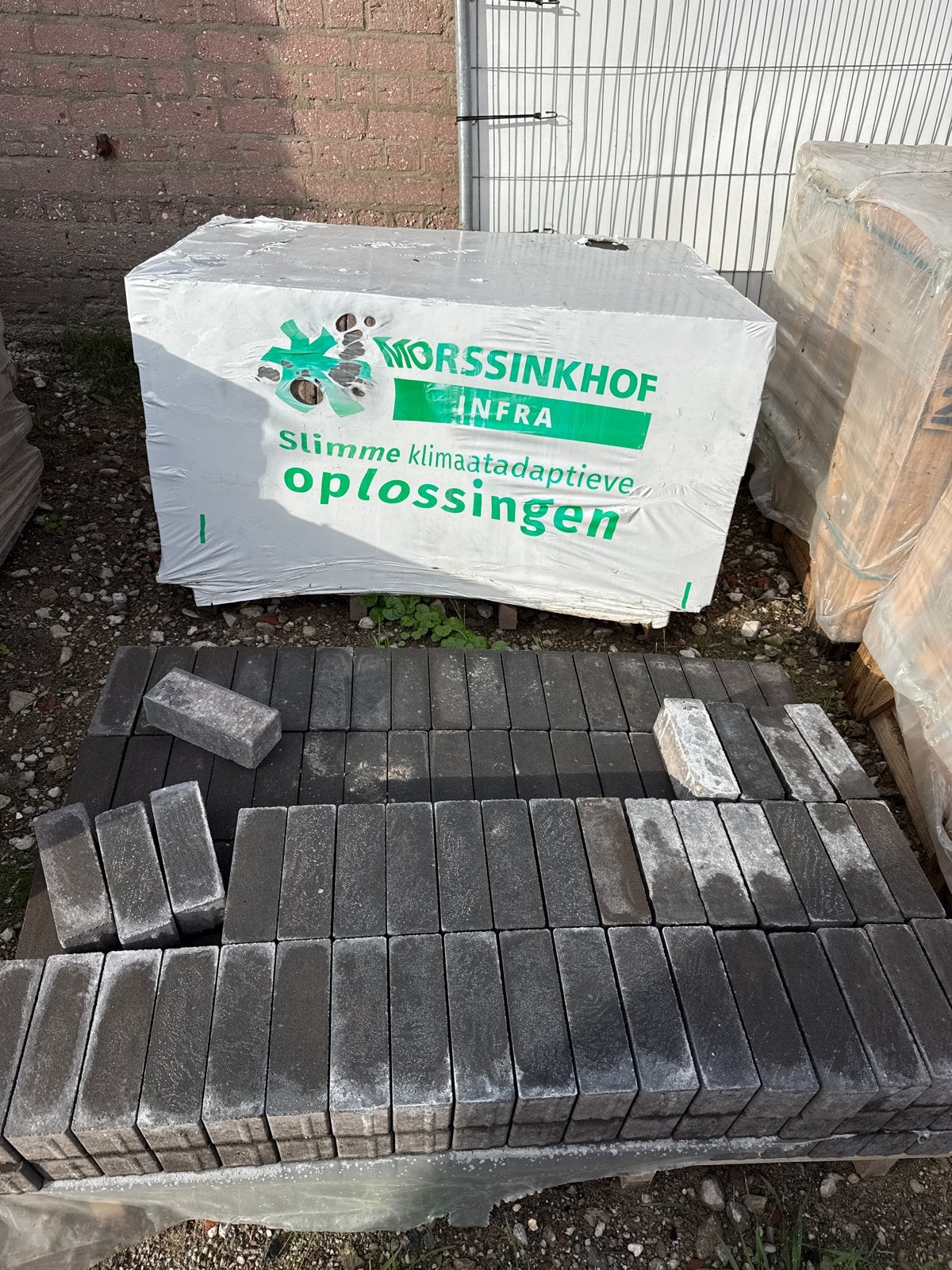 Nieuwe Stenen Morssinkhof Infra Strackstone Crown GRN+, Tuin en Terras, Ophalen, Klinkers, Nieuw, 10 m² of meer