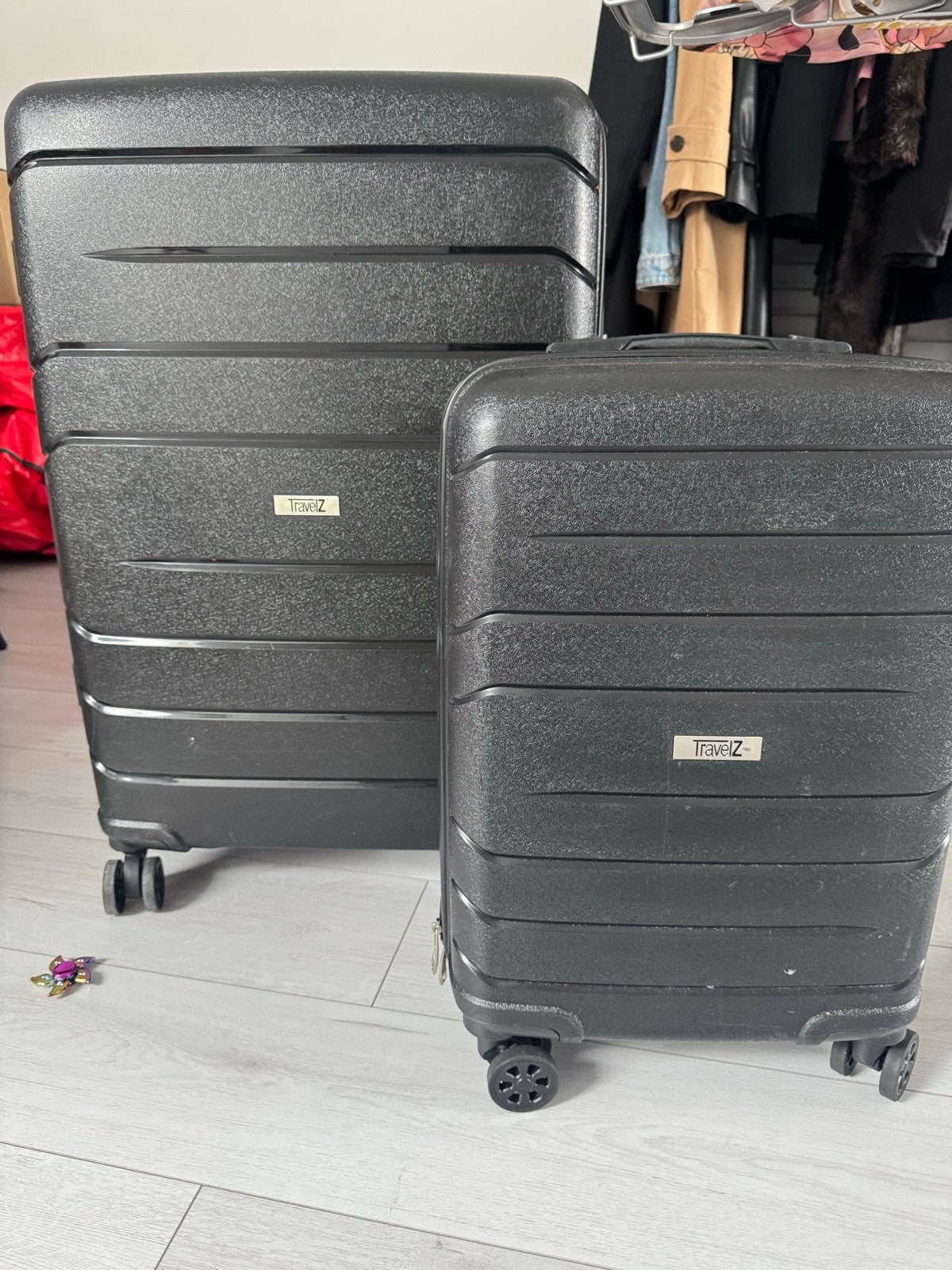 Travelz koffers met TSA slot (set van 2), Sieraden, Tassen en Uiterlijk, Koffers, Ophalen, Gebruikt, Hard kunststof, 45 tot 55 cm