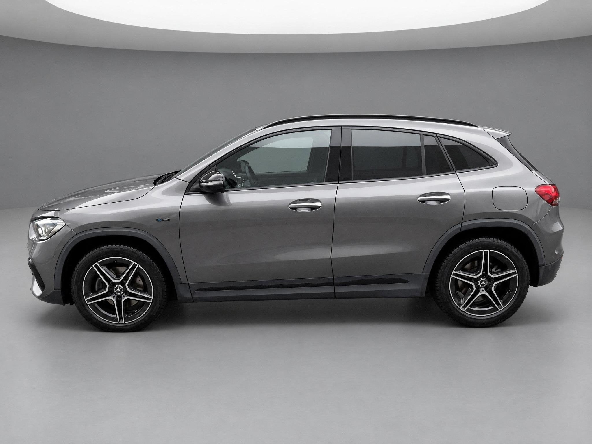 Mercedes-Benz GLA-klasse 250 e AMG Line, Auto's, 16 kWh, Bedrijf, Hybride Elektrisch/Benzine, SUV of Terreinwagen