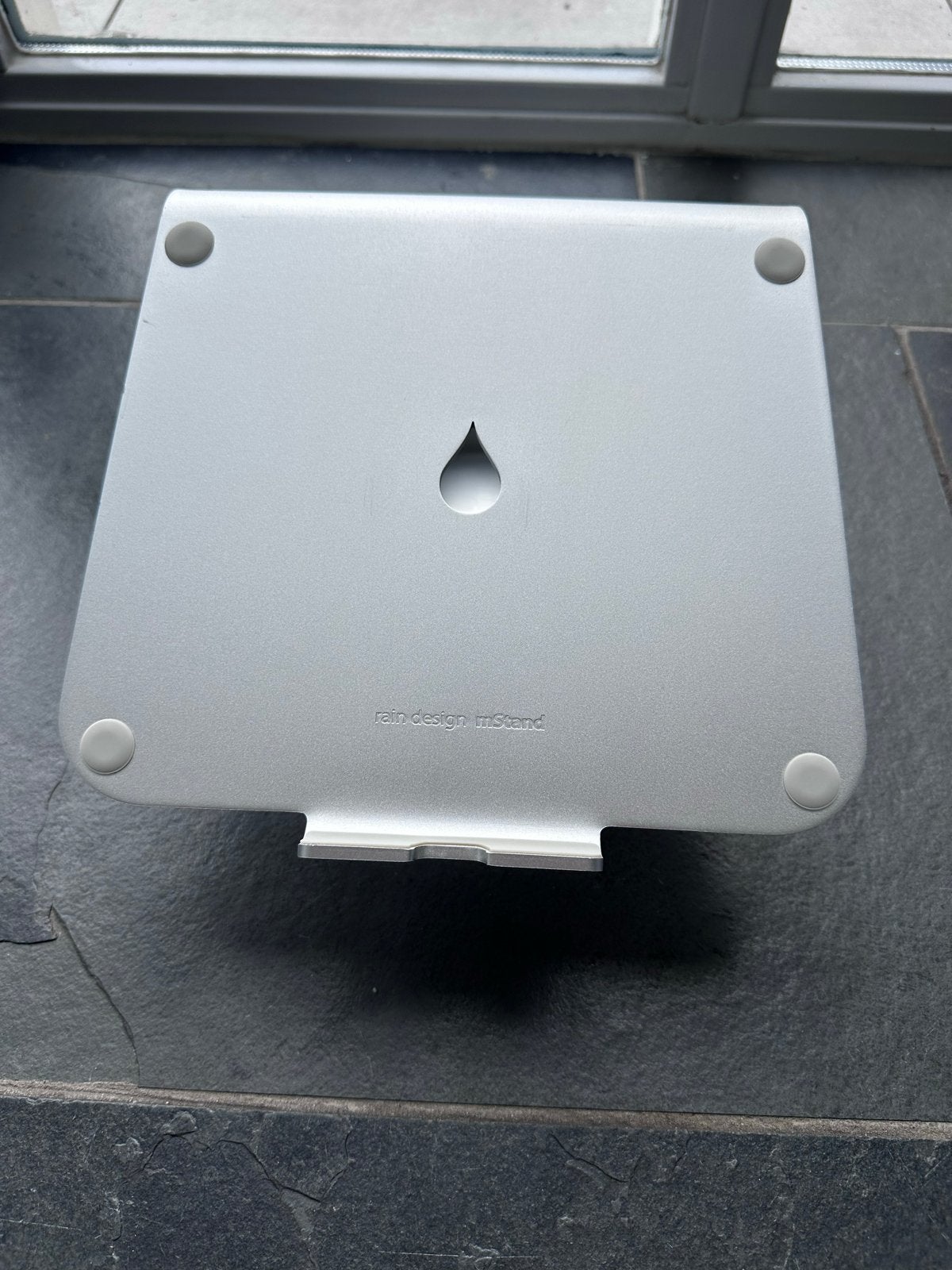 Rain Design mStand Laptopstandaard - Aluminium, Ophalen of Verzenden, Zo goed als nieuw