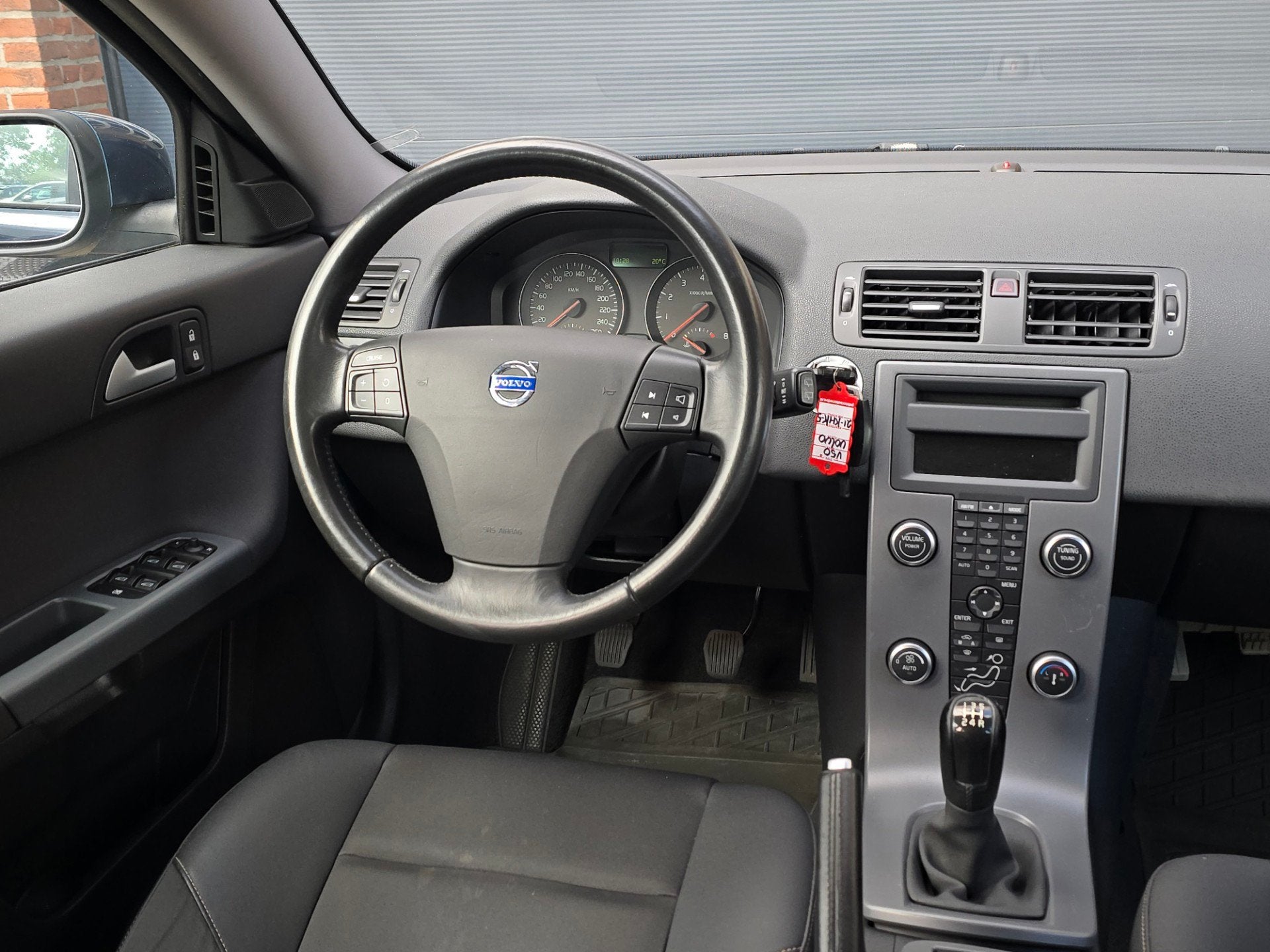 Volvo V50