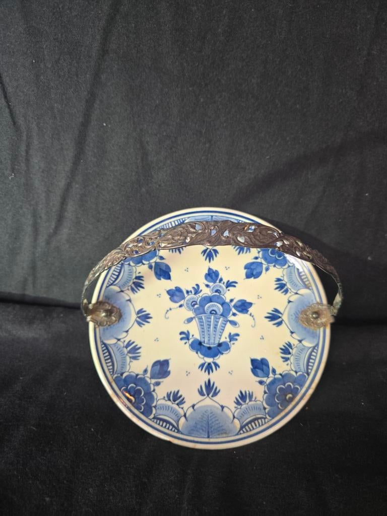 Delfts blauw schaaltje met verzilverde hengsel, Ophalen of Verzenden
