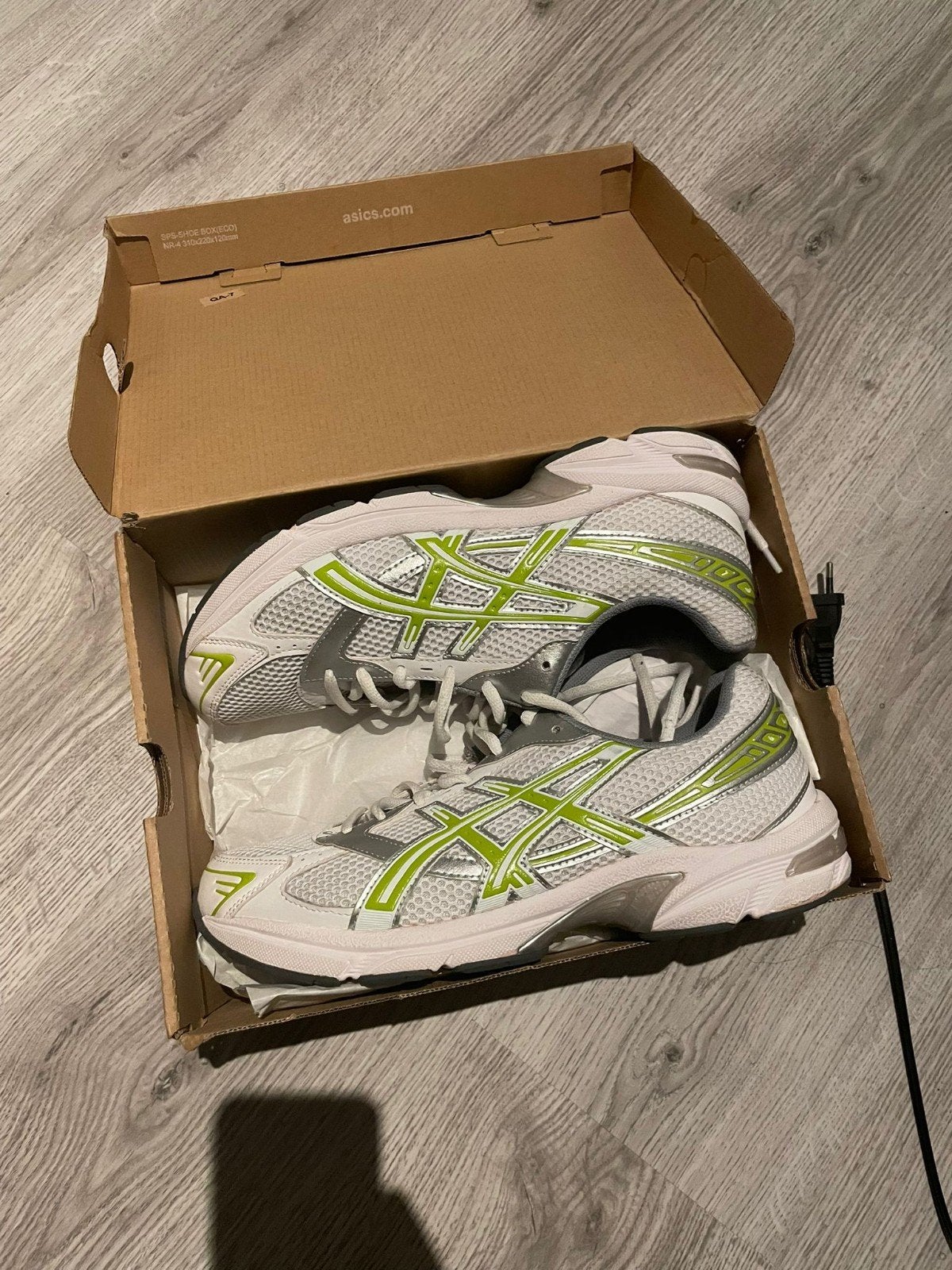 Asics sportschoenen maat 43.5, goede kwaliteit, Kleding | Heren, Schoenen, Wit, Ophalen of Verzenden, Sneakers of Gympen, Gedragen