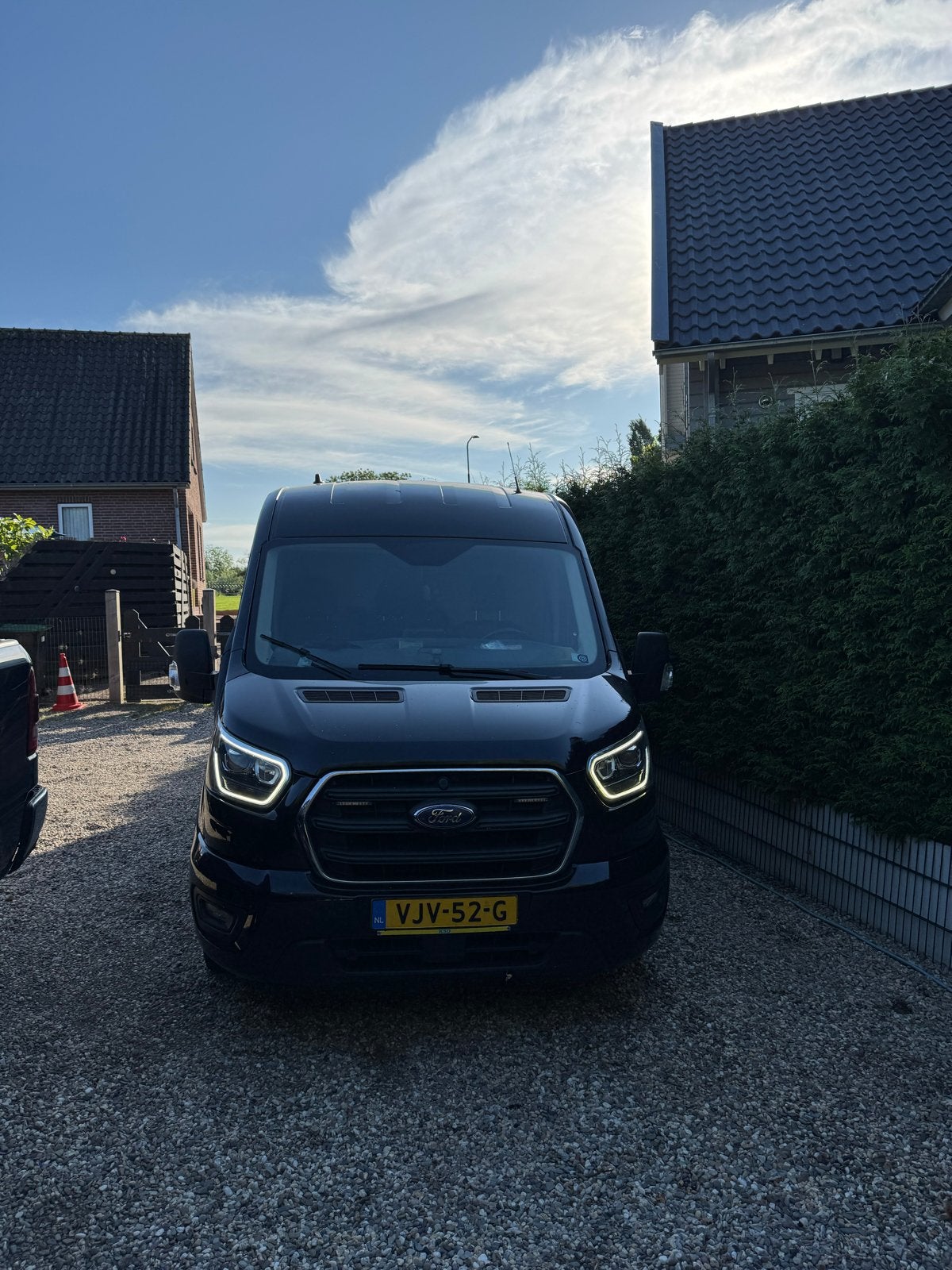 Ford Transit 350 met trekhaak, airco en parkeerhulp, Ophalen