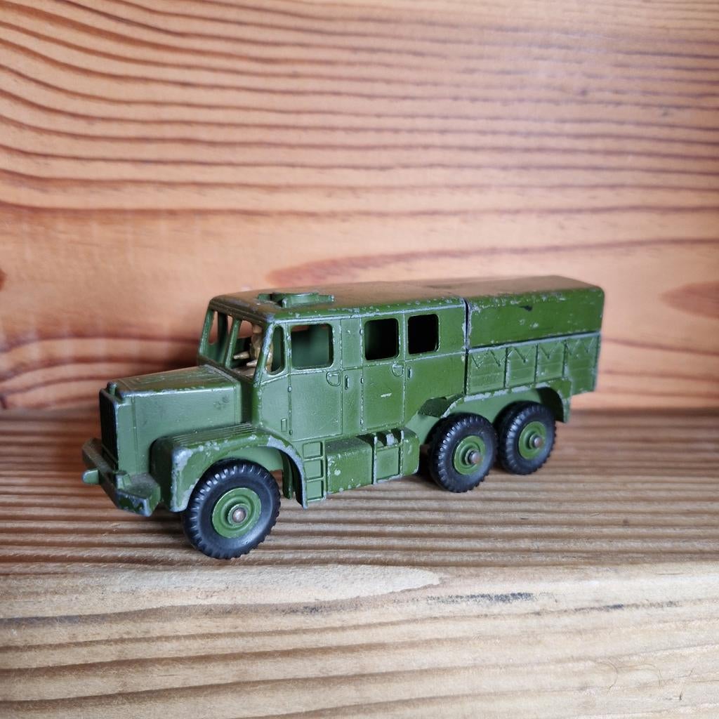 Dinky supertoys Medium Artillery Tractor  nr 689, Ophalen of Verzenden, Gebruikt, Tractor of Landbouw, Dinky Toys