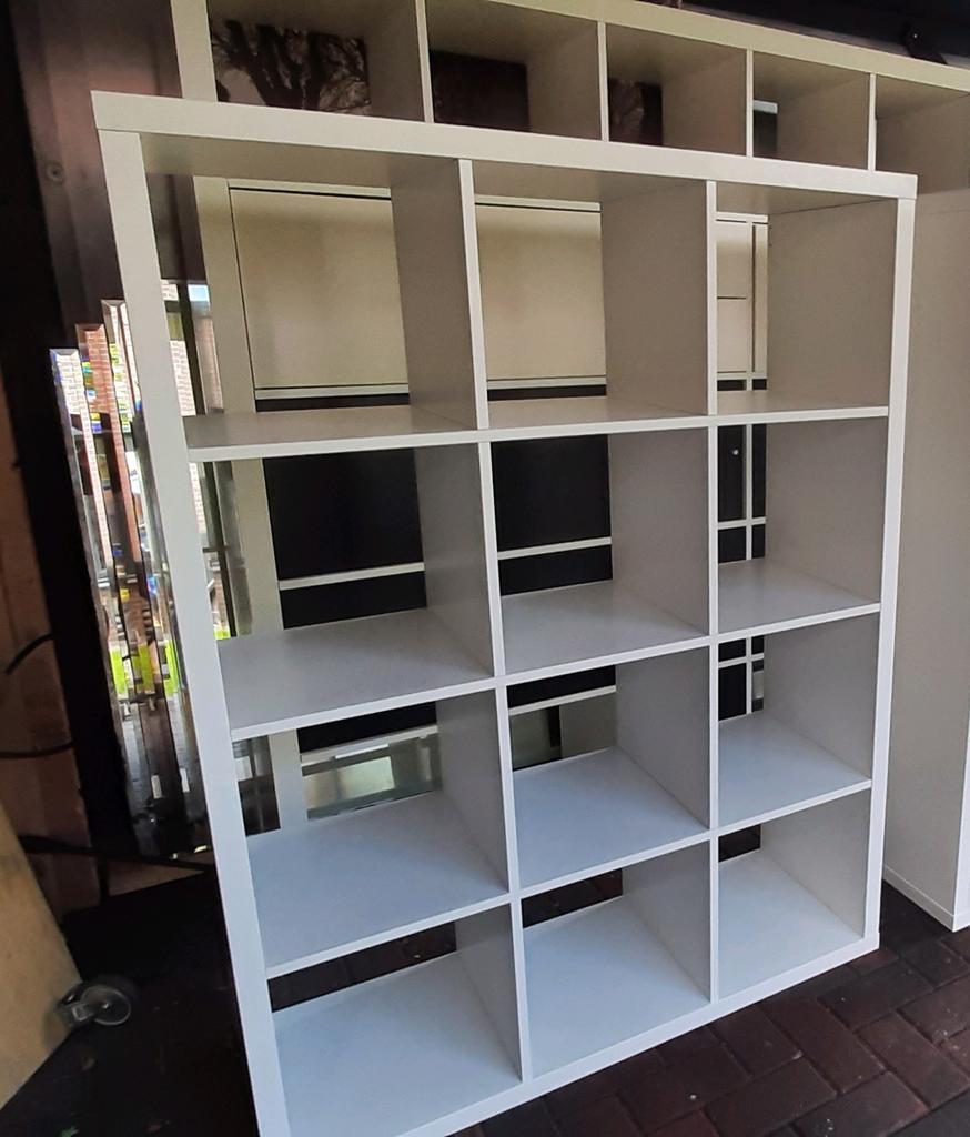 Ikea kallax Vakkenkast 3x4 vakken wit, Ophalen