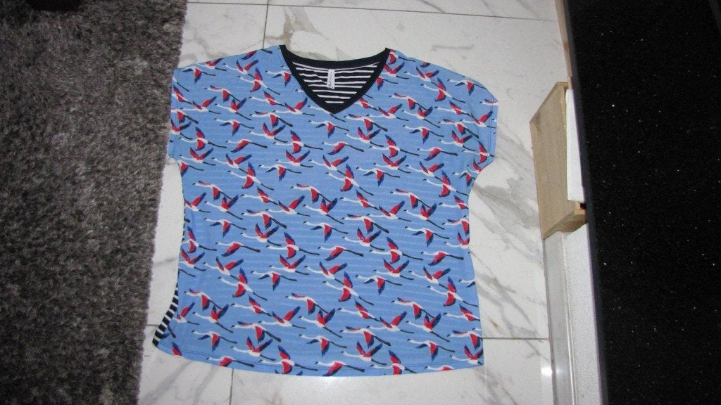 46-48 MISS ETAM vogel shirt, Kleding | Dames, Tops, Ophalen of Verzenden, Zo goed als nieuw, Maat 46/48 (XL) of groter, Korte mouw
