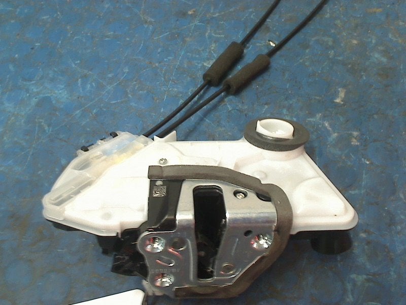 Foto 3 van Portierslot Rechts Voor Toyota RAV4 (A5) 2019 90327214