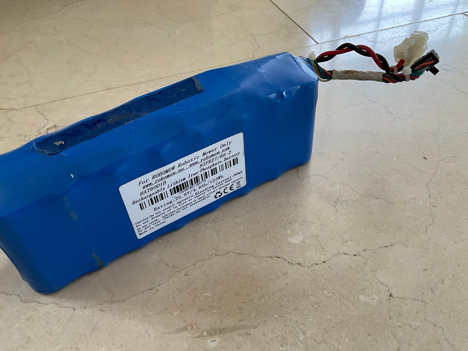 Robomow RS 622, accu, neuswiel, wieldoppen, Ophalen of Verzenden, Nieuw