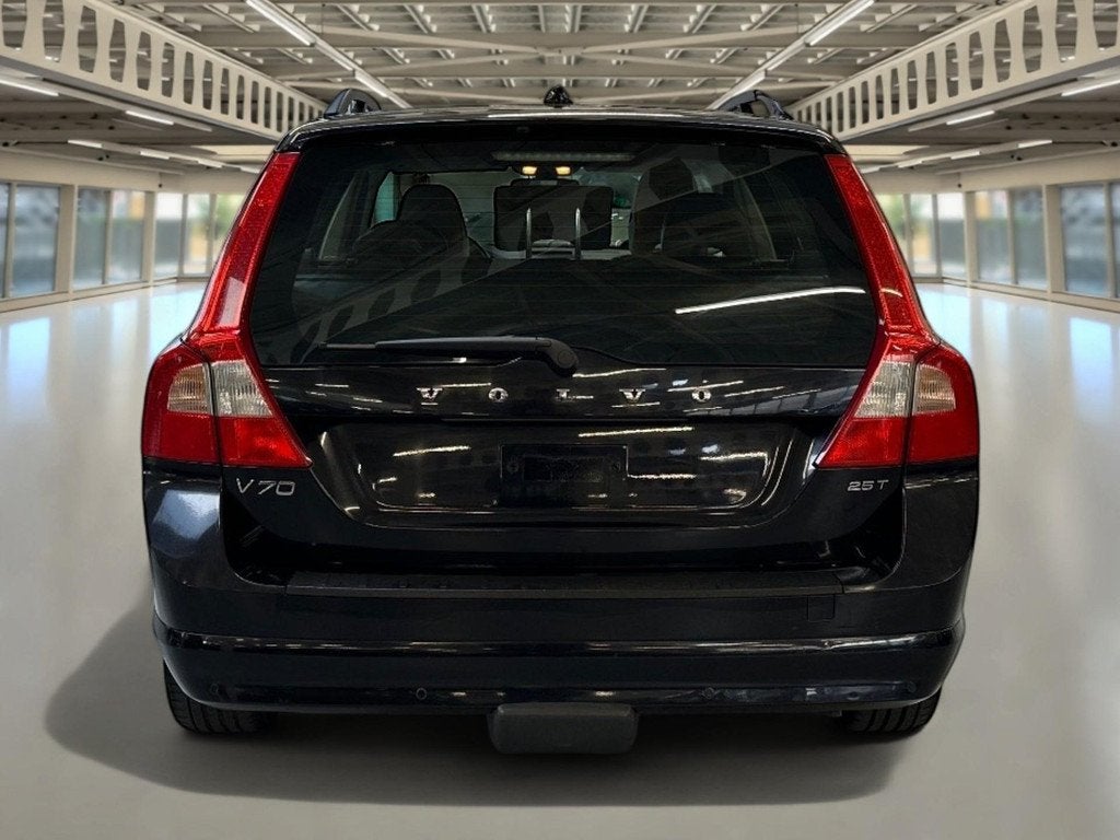 Volvo V70 2.5T Summum Incl. BTW, Rijklaar+Garantie.., 1573 kg, Euro 4, Automatische klimaatregeling, 750 kg