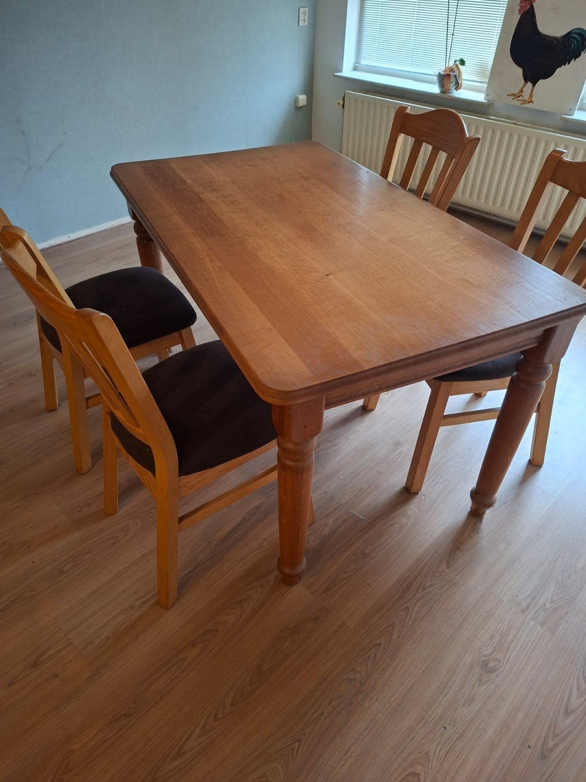 Grenenhouten eettafel met 4 stoelen, Ophalen, Gebruikt, 100 tot 150 cm, 50 tot 100 cm