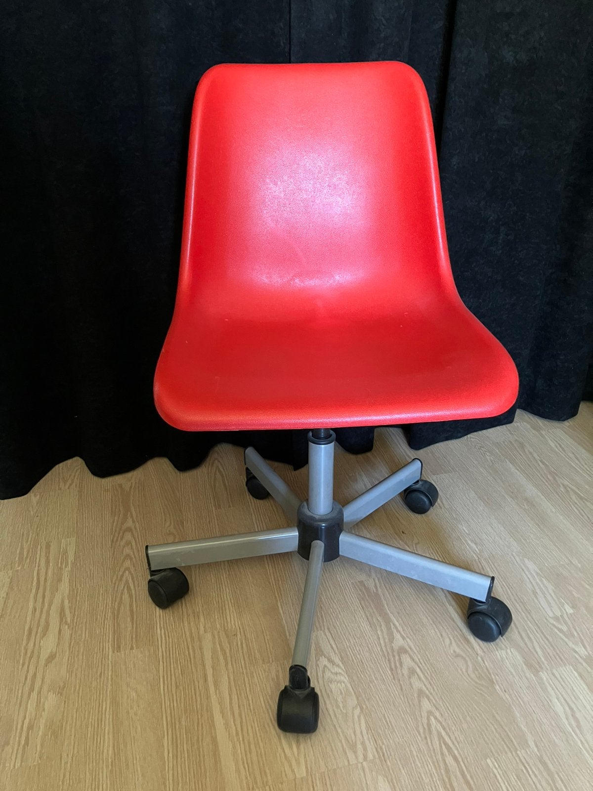 Bureaustoel rood, Huis en Inrichting, Ophalen, Zo goed als nieuw, Rood