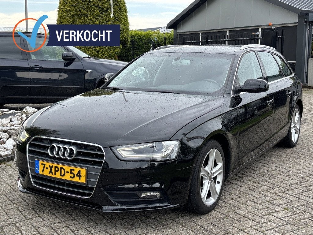 Audi A4 Avant 2.0 TDI Ultra Business 2014 Zwart Trekhaak, Auto's, Audi, Automatische klimaatregeling, 136 pk, Gebruikt, Euro 6