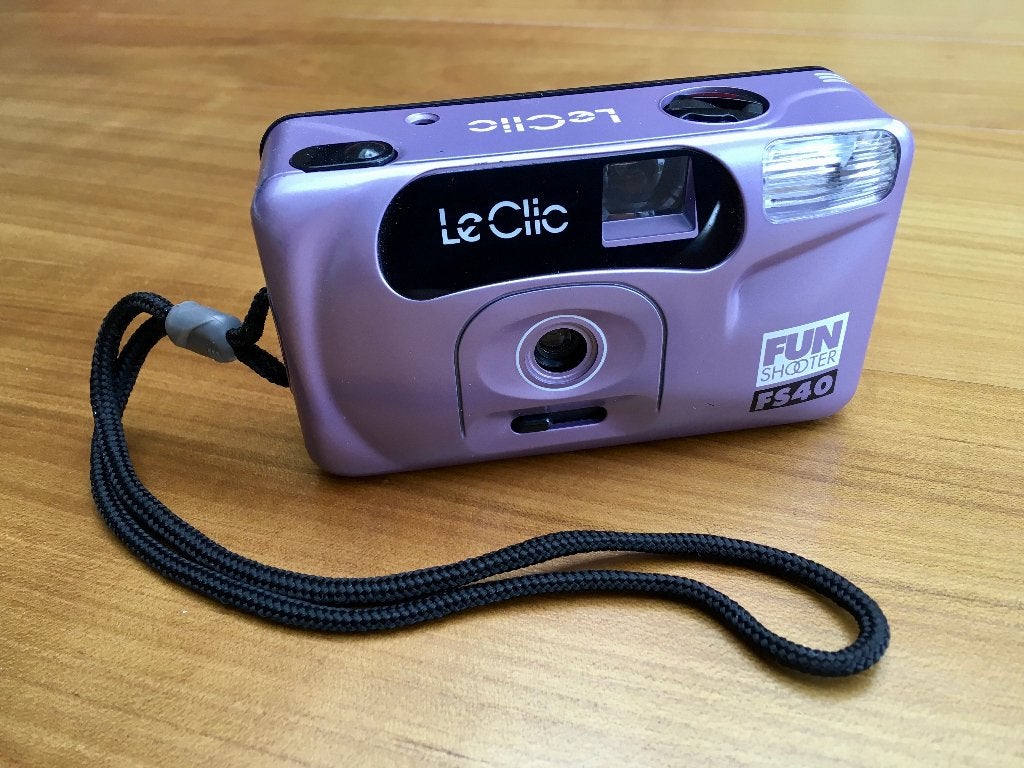Blitse paarse fotocamera Le Clic Funshooter FS40 (jaren '90), Ophalen of Verzenden, Gebruikt, Compact, Overige Merken