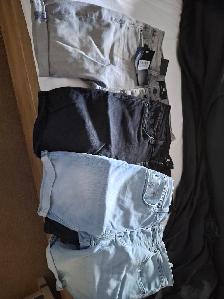 Korte broek, Kleding | Heren, Broeken en Pantalons, Ophalen, Zo goed als nieuw, Maat 46 (S) of kleiner, Overige kleuren