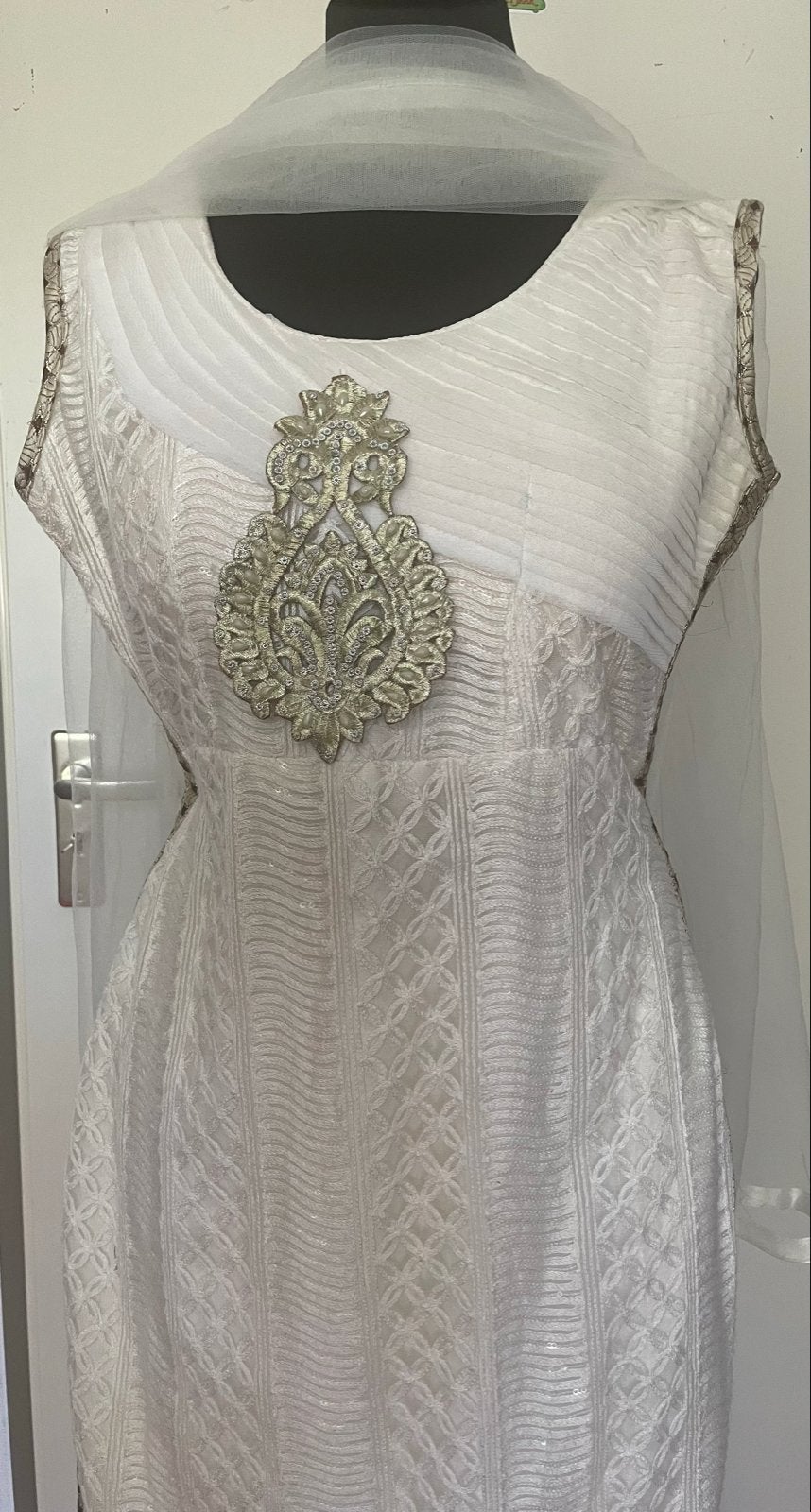 Witte Indiase Jurk met Broek en Sjaal - Maat 38, Maat 38/40 (M), Wit, Nieuw, Ophalen of Verzenden