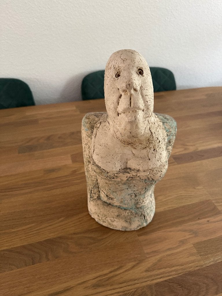 Unieke handgemaakte buste, gesigneerd 'Sjer 2001.105', Antiek en Kunst, Kunst | Beelden en Houtsnijwerken, Ophalen, Handgemaakt