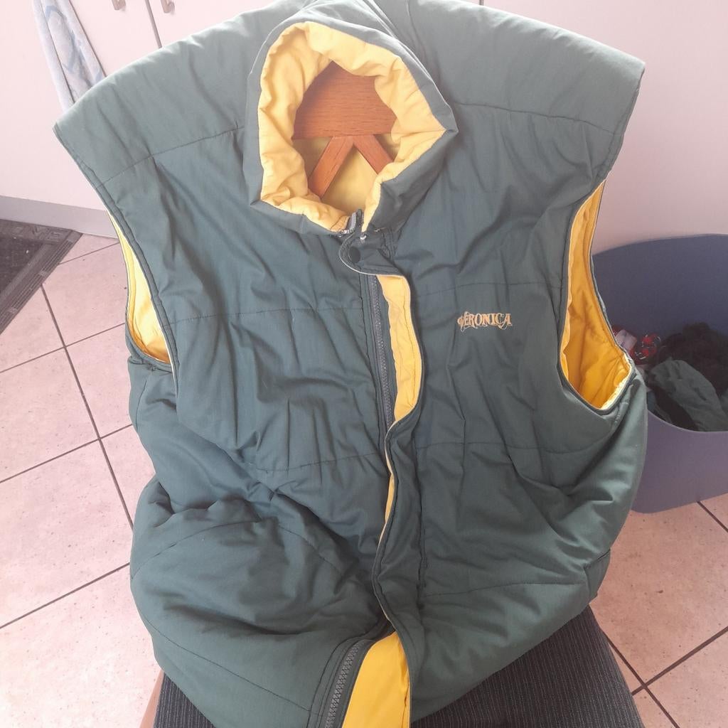 Groen/gele omkeerbare bodywarmer, maat M, Maat 42/44 (L), Ophalen of Verzenden, Zo goed als nieuw, Veronika