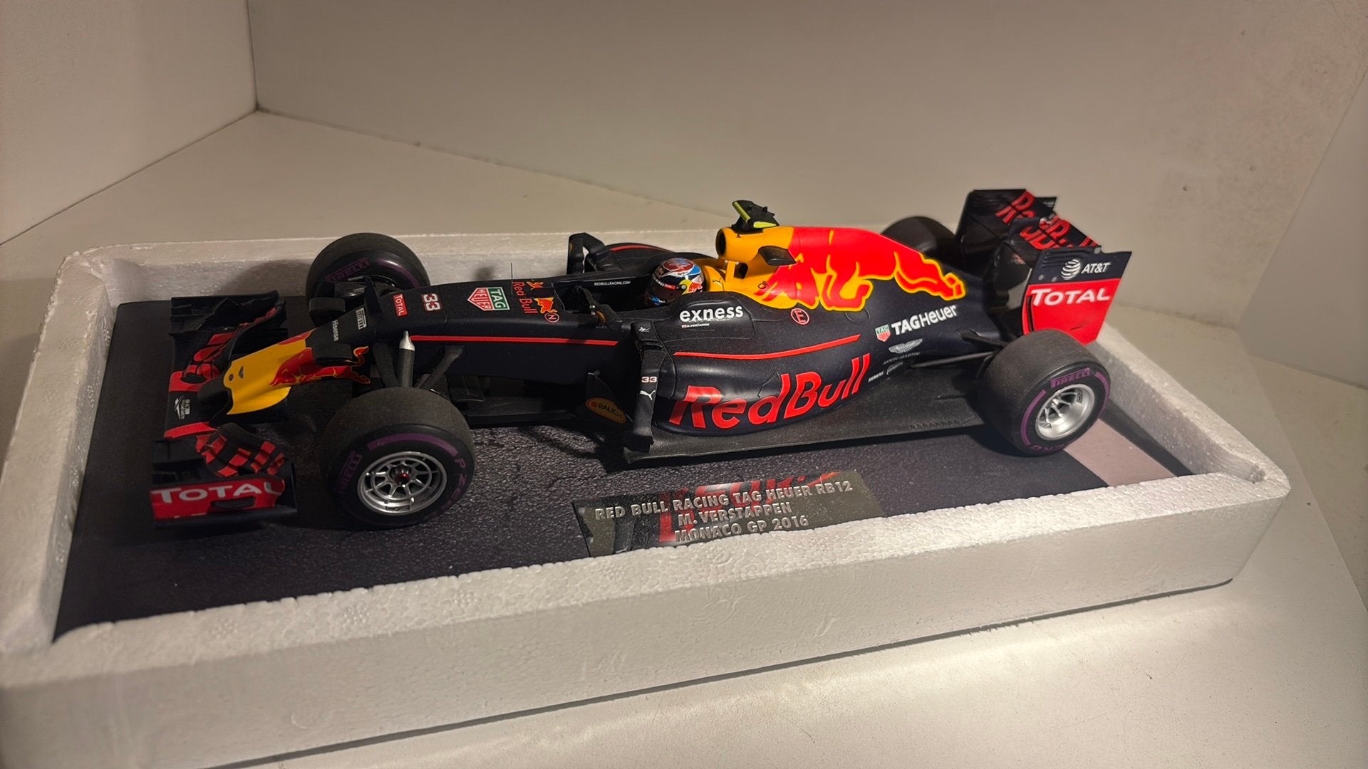 F1 red bull rb12 m.verstappen manaco 2016 minichamps 1.18