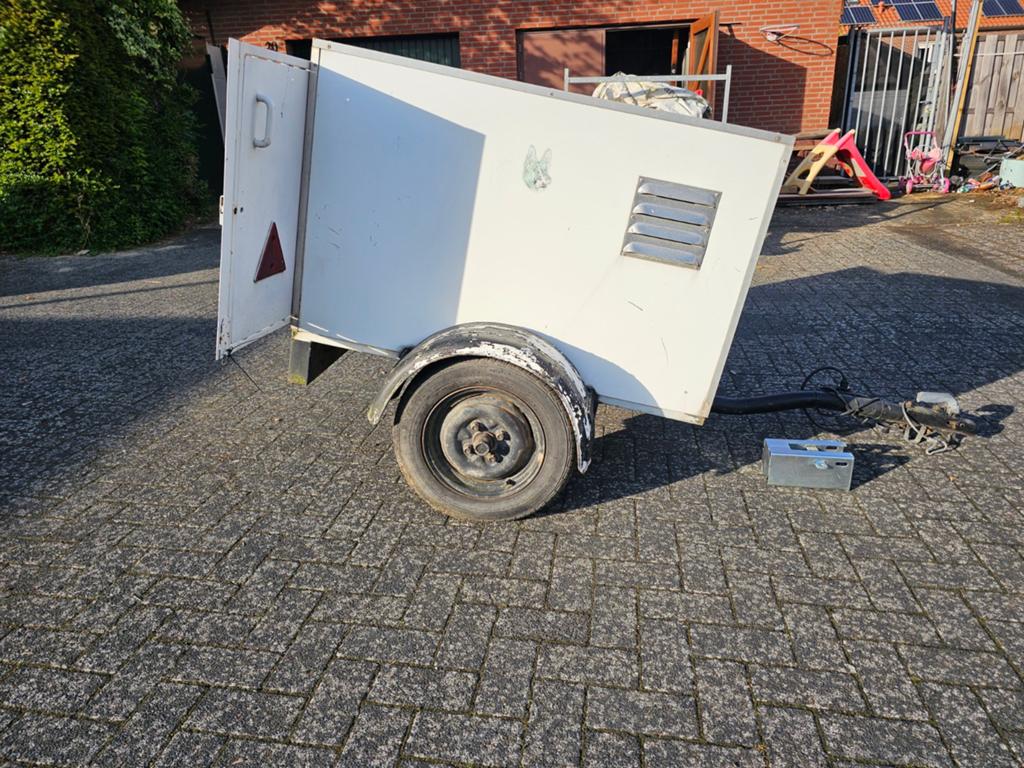 Honden aanhangwagen. Zeer degelijk, Dieren en Toebehoren, Ophalen, Zo goed als nieuw