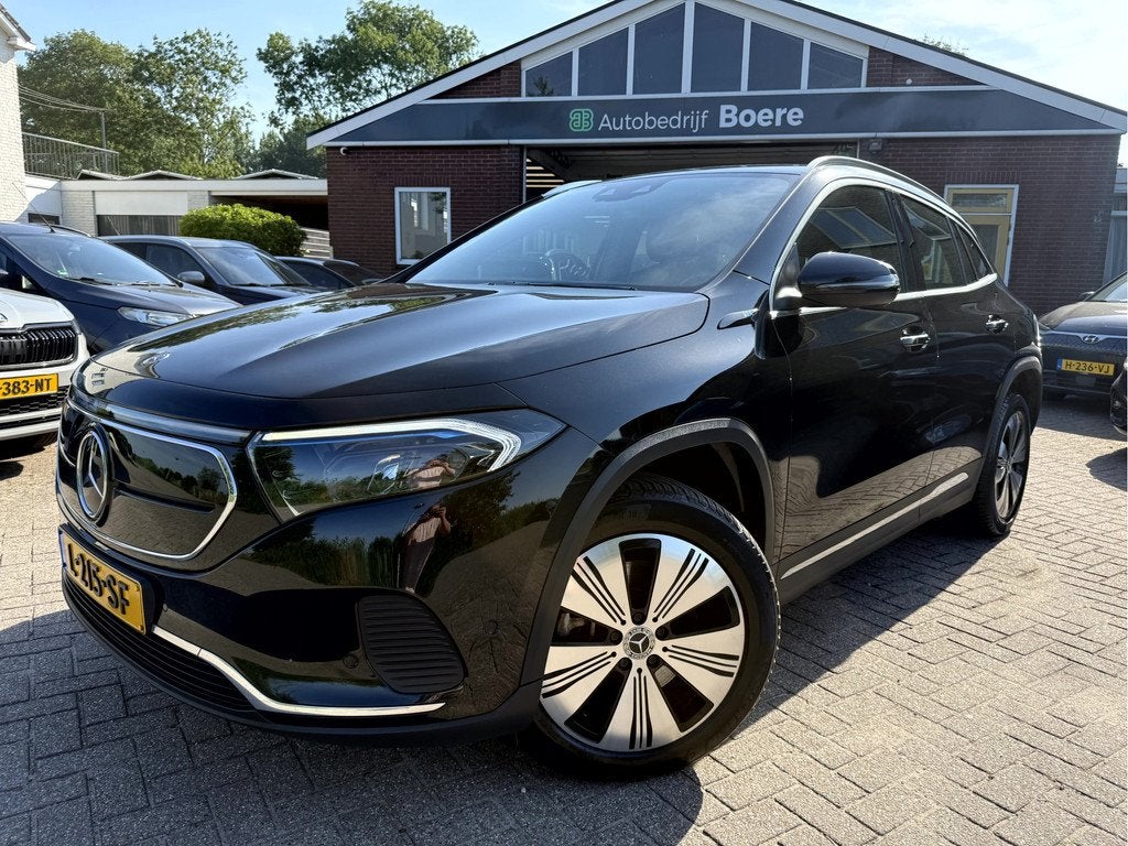 Mercedes-Benz EQA 250 Bns Solution Luxury 67 kWh SOH 94%, Ca, Auto's, Mercedes-Benz, 1940 kg, Gebruikt, Leder en Stof, Origineel Nederlands