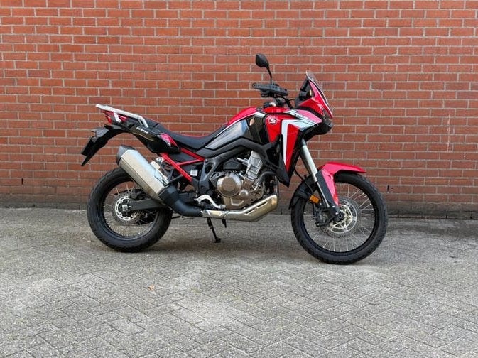 HONDA AFRICA TWIN 1100 CRF Schakel - Nieuwstaat, 1e eigenaar, 2 cilinders, Occasion, Motorrijbewijs A, Particulier