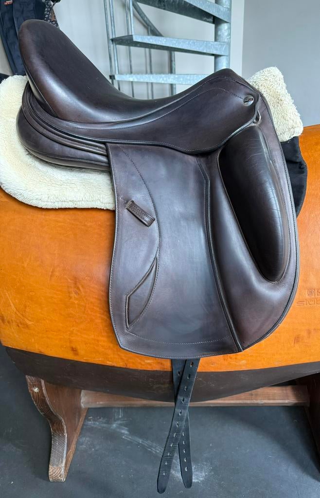 Erreplus connect mono 17 inch bruin, Dieren en Toebehoren, Paarden en Pony's | Zadels, Ophalen of Verzenden, Gebruikt, Dressuur
