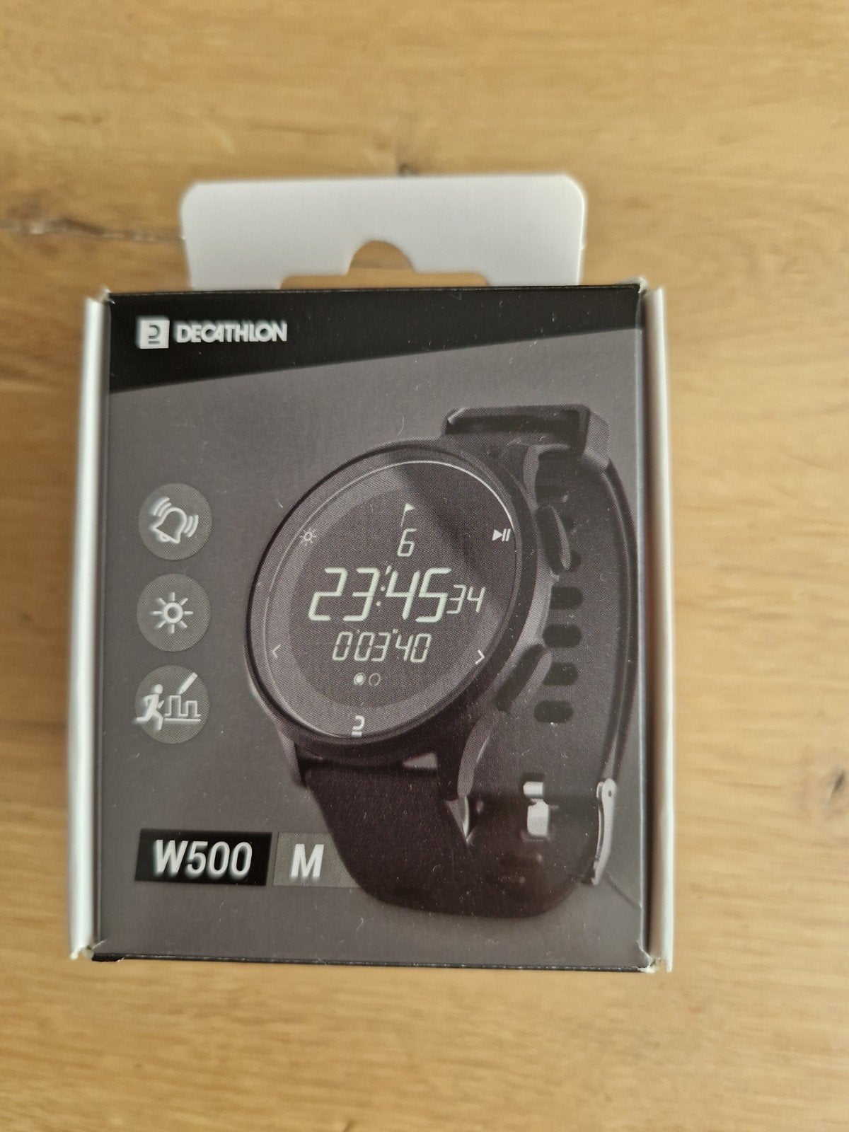 Decathlon W500 M sporthorloge - Nieuw in doos, Zwart, Afstand, Nieuw, Ophalen of Verzenden