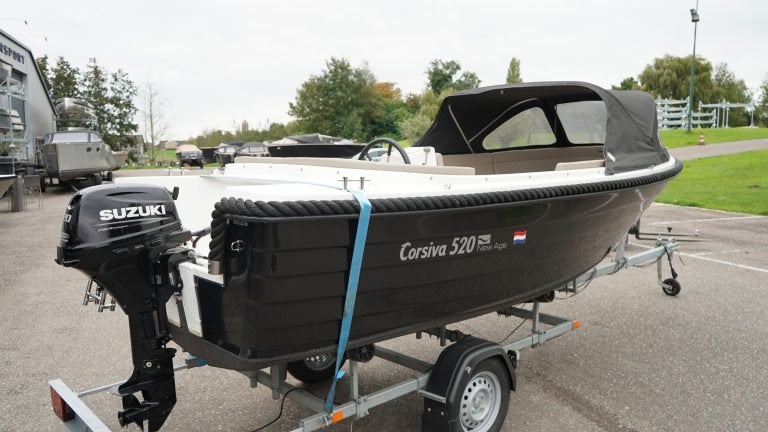Corsiva 520 New Age, Overige brandstoffen, Info@verschuurwatersport.nl, 5 m, 2 m