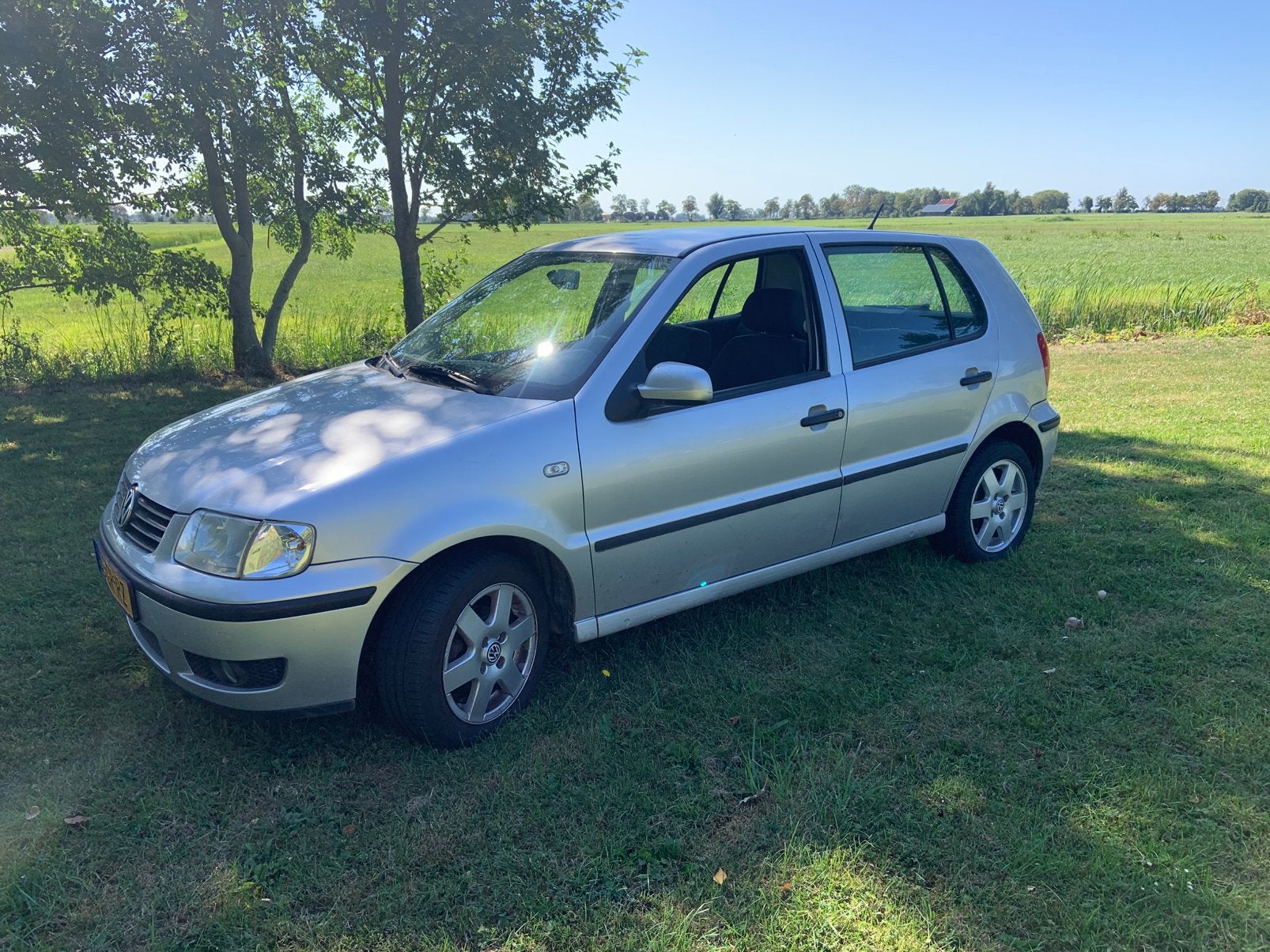 Volkswagen Polo 1.4 44KW 2001 Grijs, Voorwielaandrijving, 450 kg, 40 €/maand, 4 cilinders